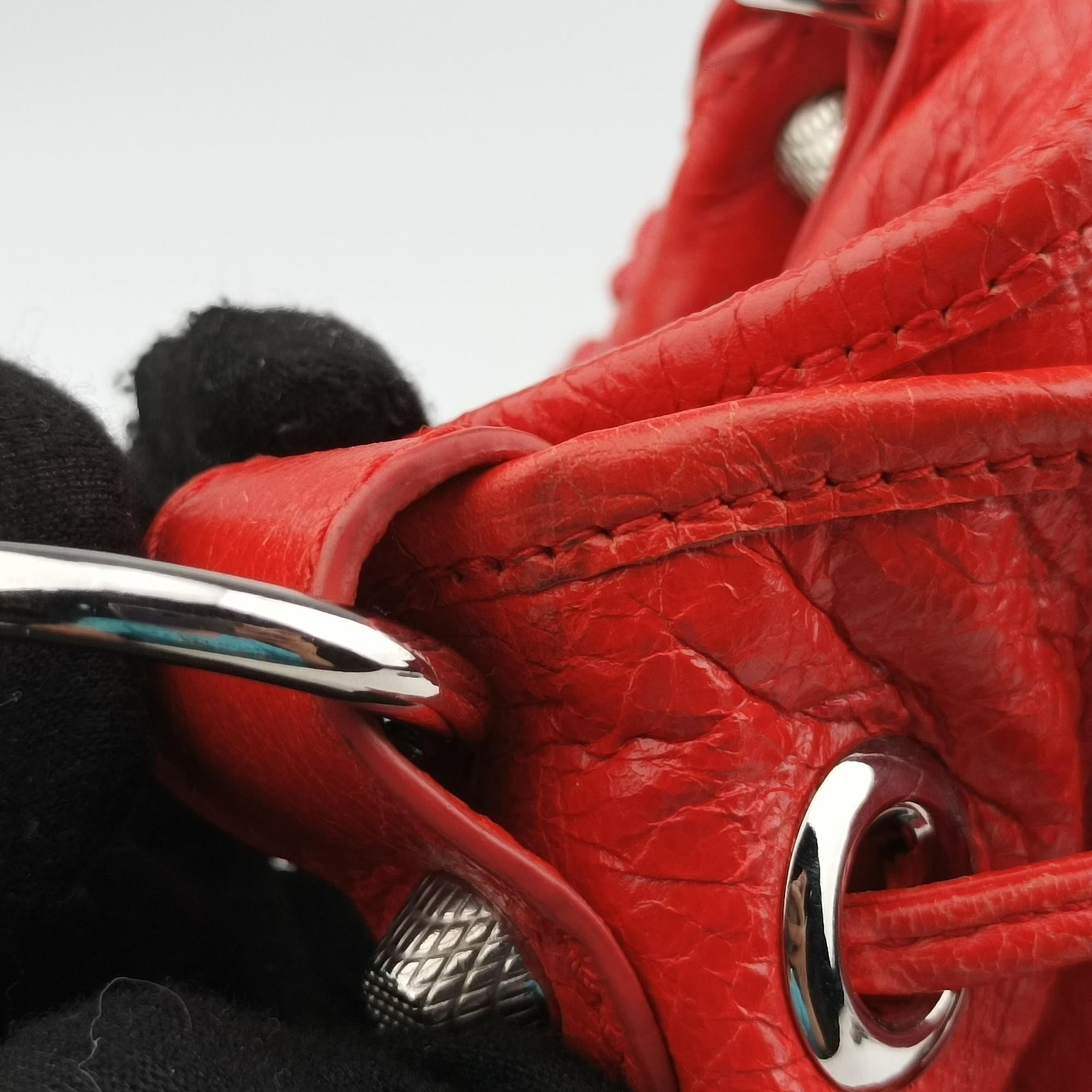 Pompon Red Leather 285439.6575.F.1669ポンポン レッド レザー 285439.6575.F.1669