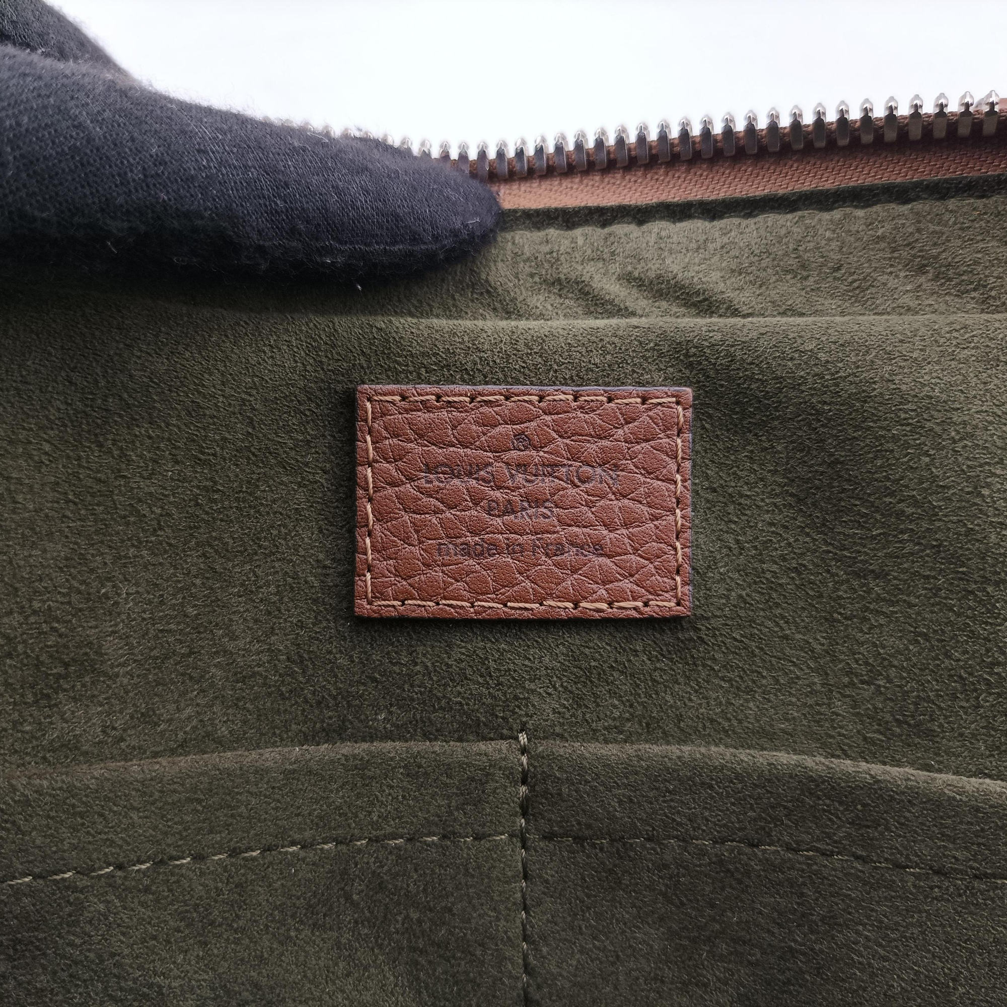 Armand Briefcase MM Havane Taurillon leather M54382 AH2156アルマンド ブリーフケース MM アバヌ トリヨンレザー M54382 AH2156