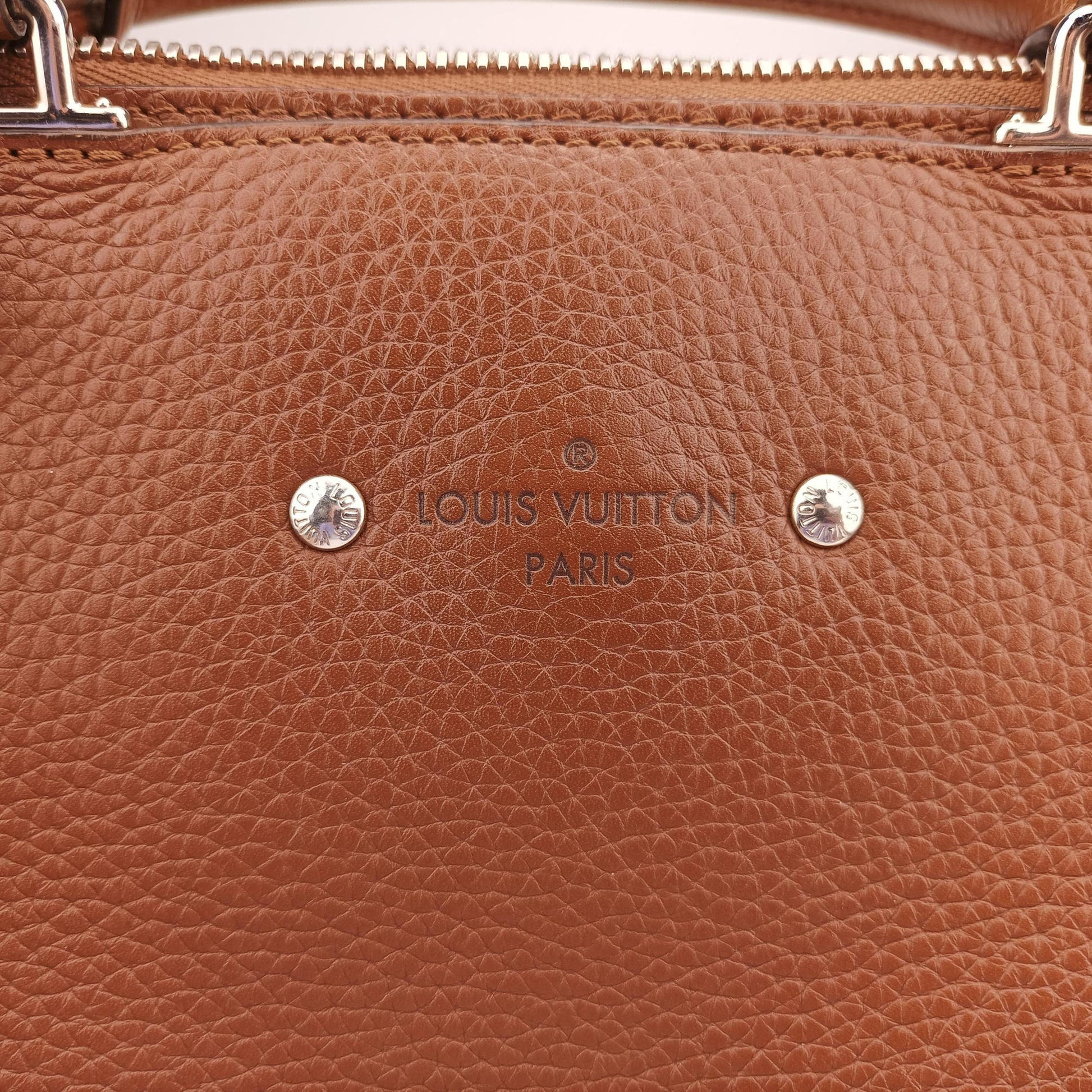 Armand Briefcase MM Havane Taurillon leather M54382 AH2156アルマンド ブリーフケース MM アバヌ トリヨンレザー M54382 AH2156