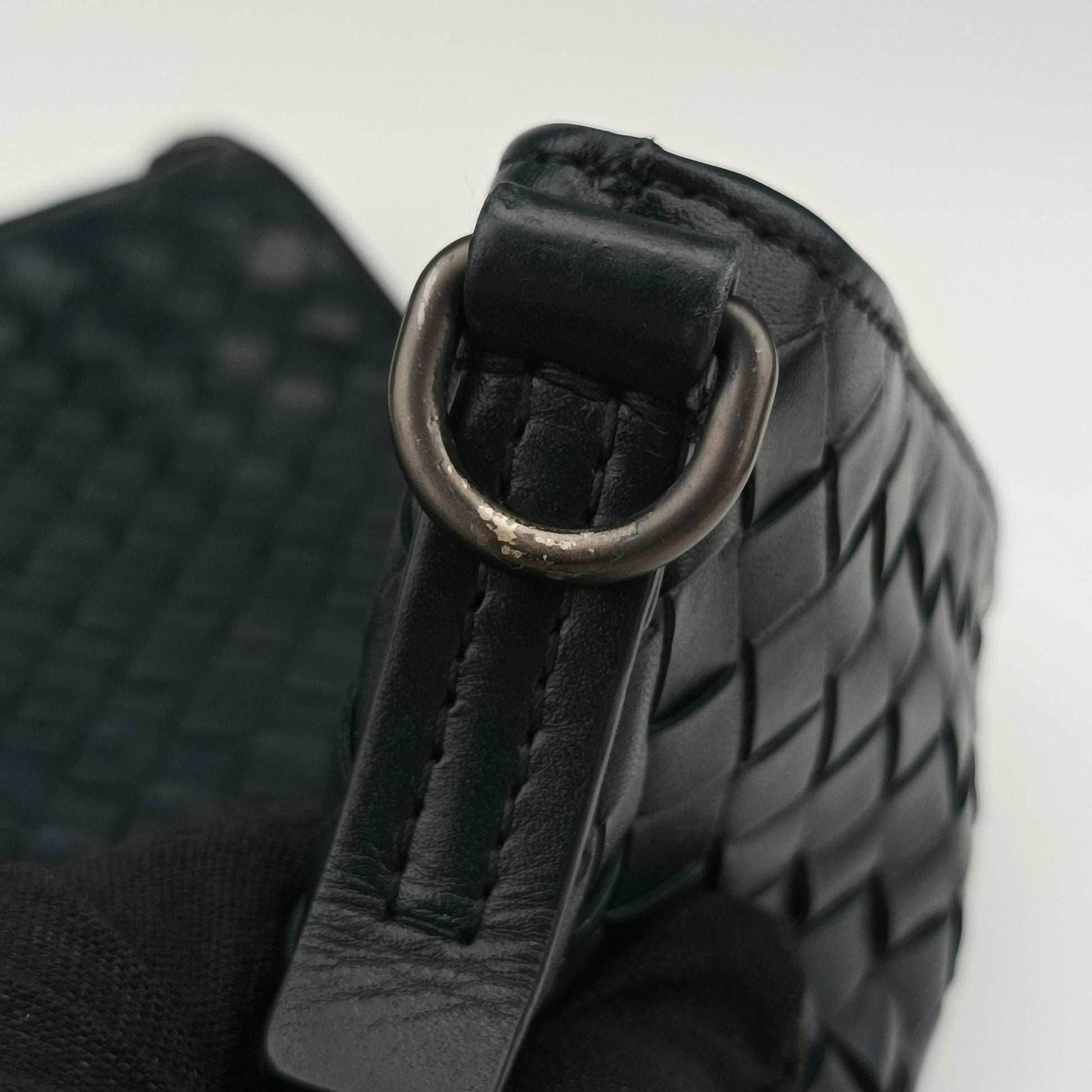 Intrecciato Navy lambskin B03645117Tイントレチャート ネイビー ラムスキン B03645117T