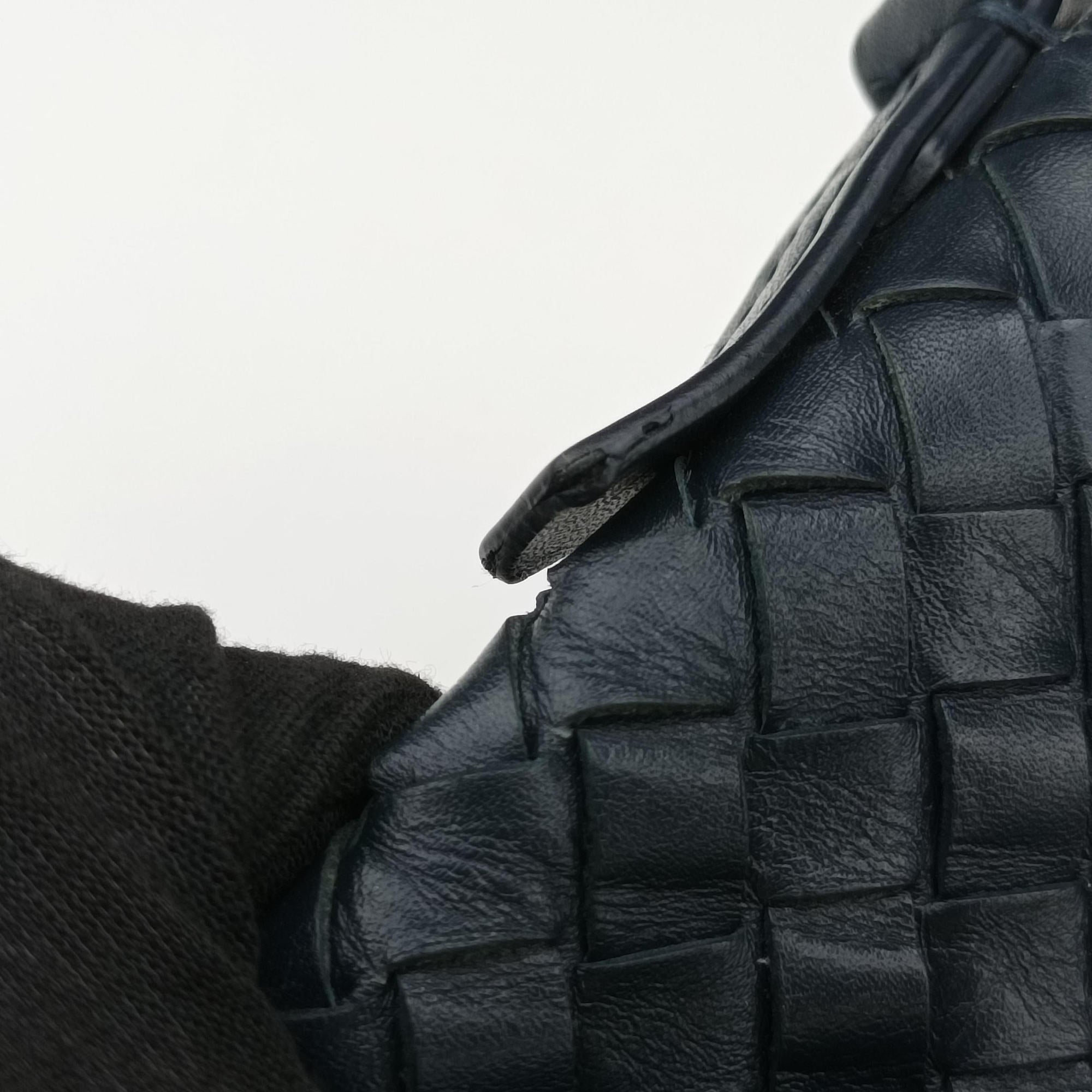 Intrecciato Navy lambskin B03645117Tイントレチャート ネイビー ラムスキン B03645117T