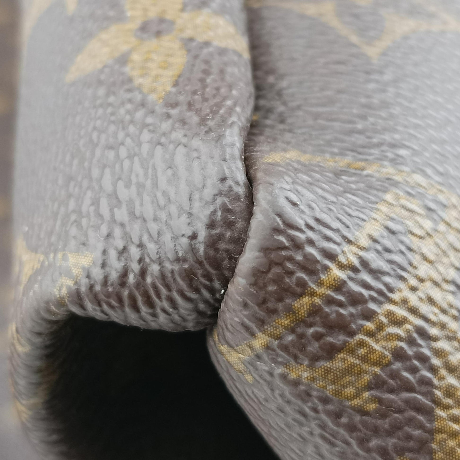 ARTSY GM Brown Monogram Canvas M40259 CR0180アーツィーGM モノグラム/ブラウン モノグラムキャンバス M40259 CR0180