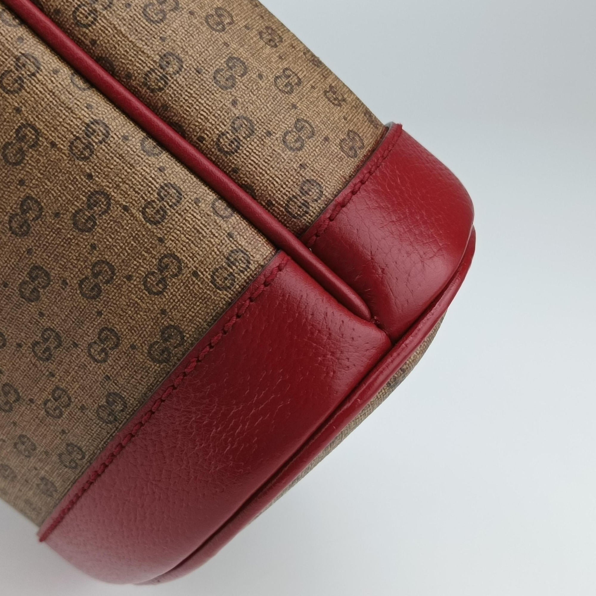 Doraemon collaboration Brown x red PVC coated canvas×Leather 655597 G034362479ドラえもんコラボ ブラウンxレッド PVCコーティングキャンバス×レザー 655597 G034362479