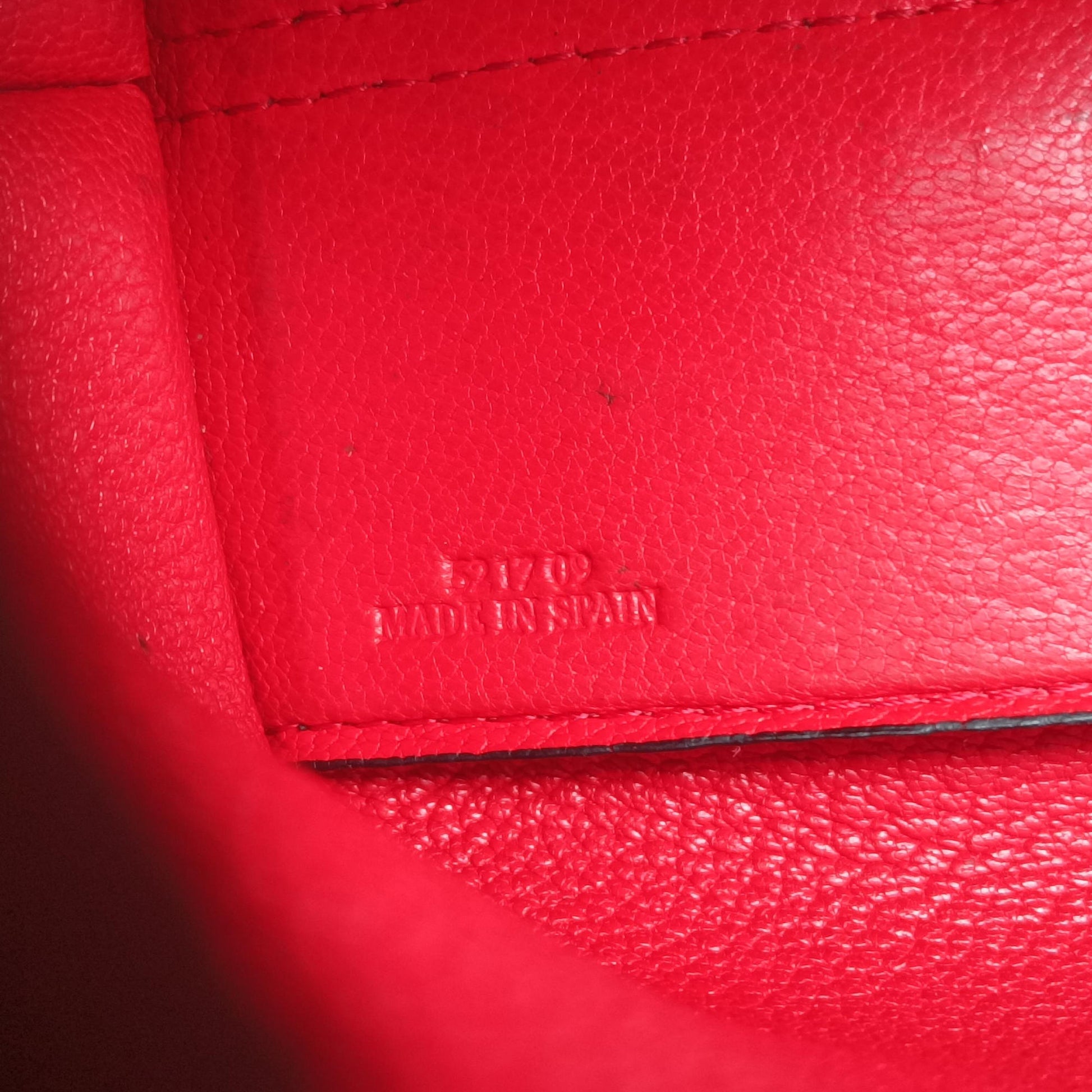 Avenue Red Leather 521709アベニュー レッド レザー 521709