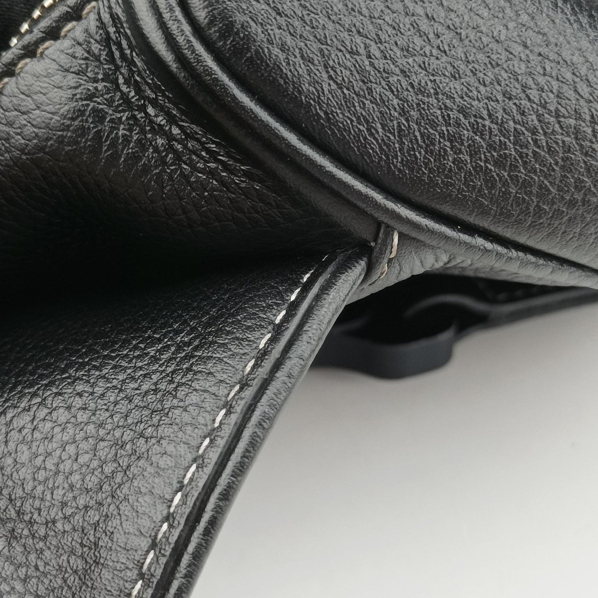 Saddle KAWS  Bee Black Leather 06-BO-0119サドル カウ ビー ブラック レザー 06-BO-0119