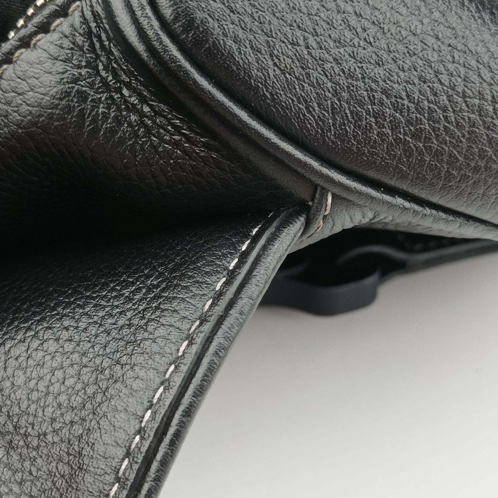 Saddle KAWS  Bee Black Leather 06-BO-0119サドル カウ ビー ブラック レザー 06-BO-0119