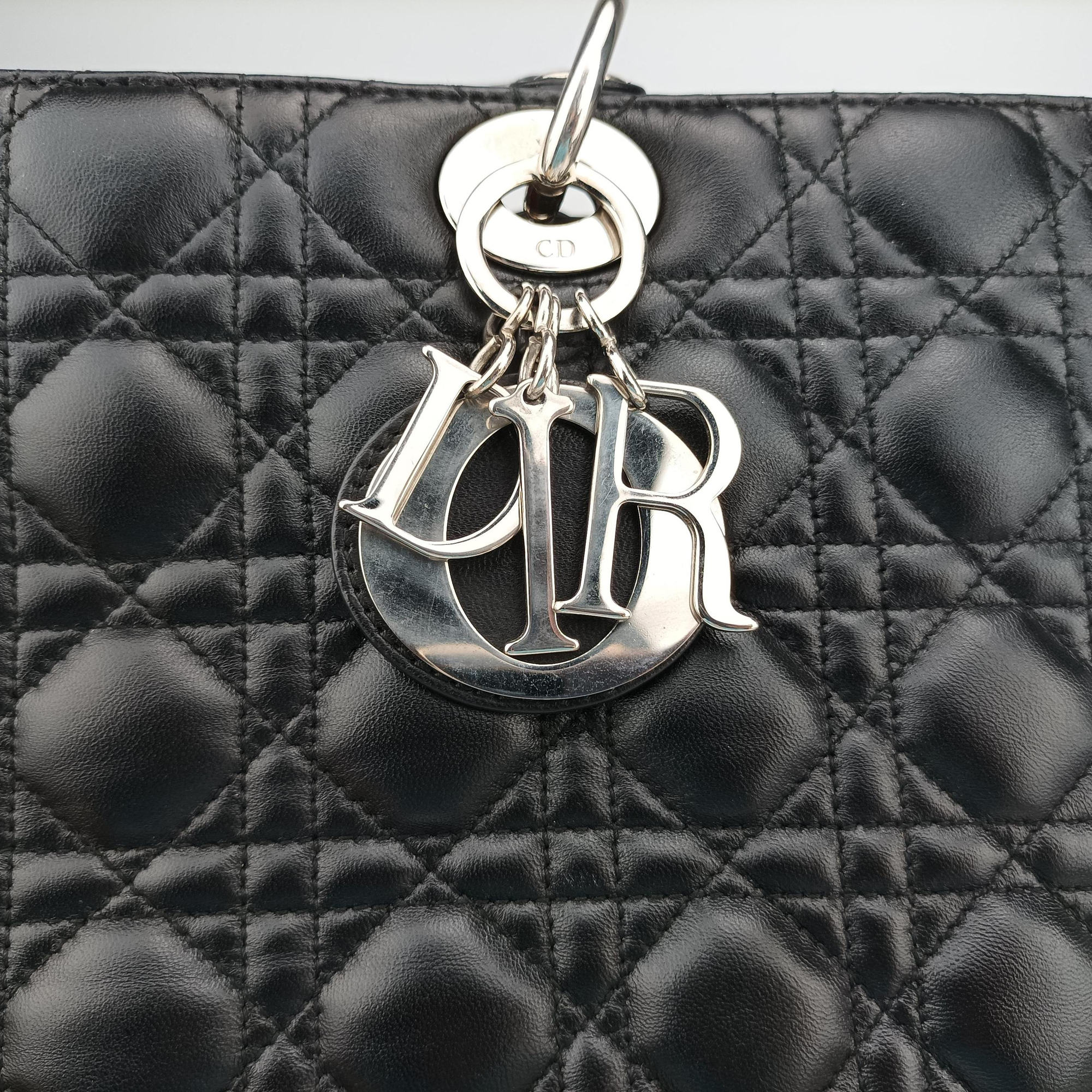 Lady Dior Black lambskin 08-MA-0110レディディオール ブラック ラムスキン 08-MA-0110