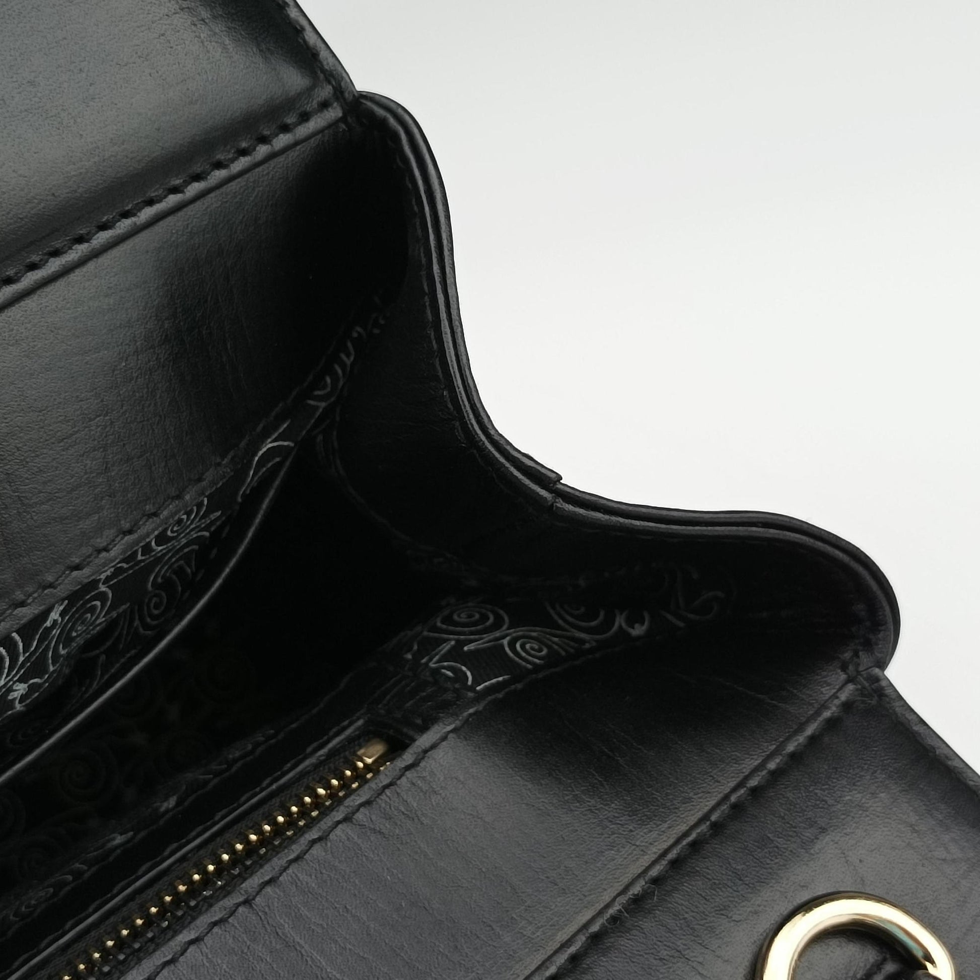 Isabella Rossellini Black Leather AQ.F12.35134イザベラロッセリーニ ブラック レザー AQ.F12.35134