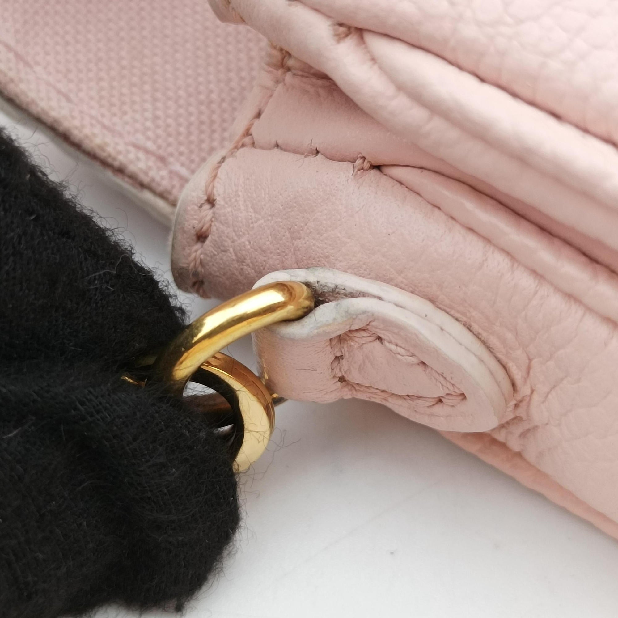 Micro Metis Pouch Chain Monogram Rose Pomelo Monogram Empreinte M81389 IC Chipマイクロメティスポーチチェーンモノグラム ローズポメロ モノグラム アンプラント M81389 ICチップ