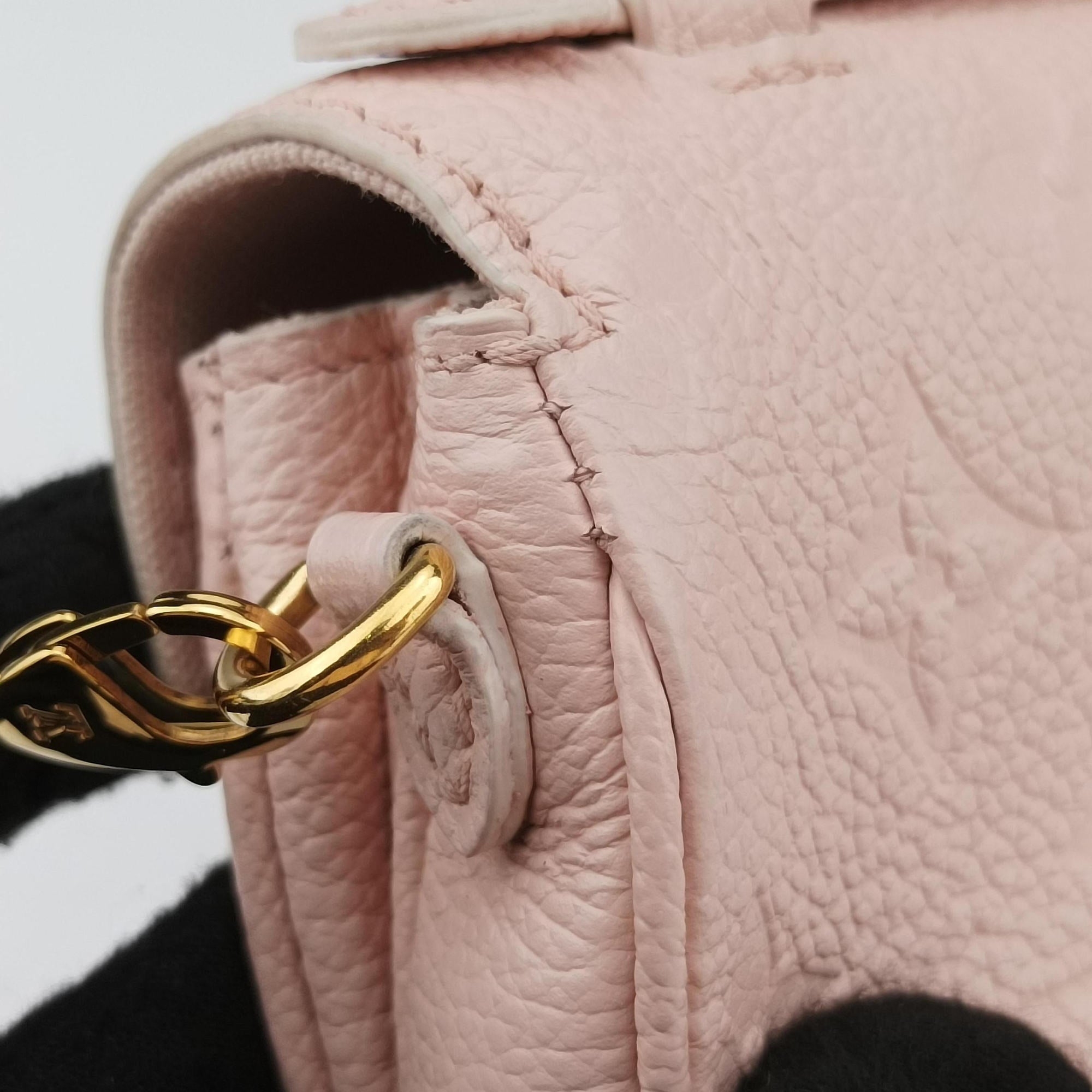 Micro Metis Pouch Chain Monogram Rose Pomelo Monogram Empreinte M81389 IC Chipマイクロメティスポーチチェーンモノグラム ローズポメロ モノグラム アンプラント M81389 ICチップ