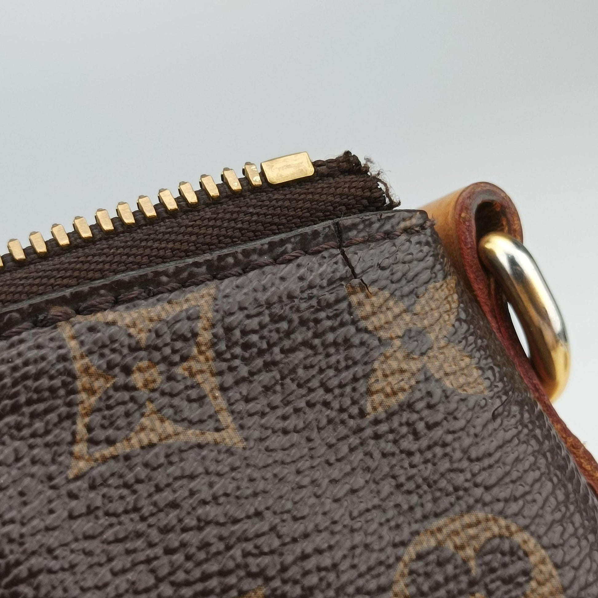 Turen PM brown Monogram Canvas M48813 SR4197テュレンPM モノグラム/ブラウン モノグラムキャンバス M48813 SR4197