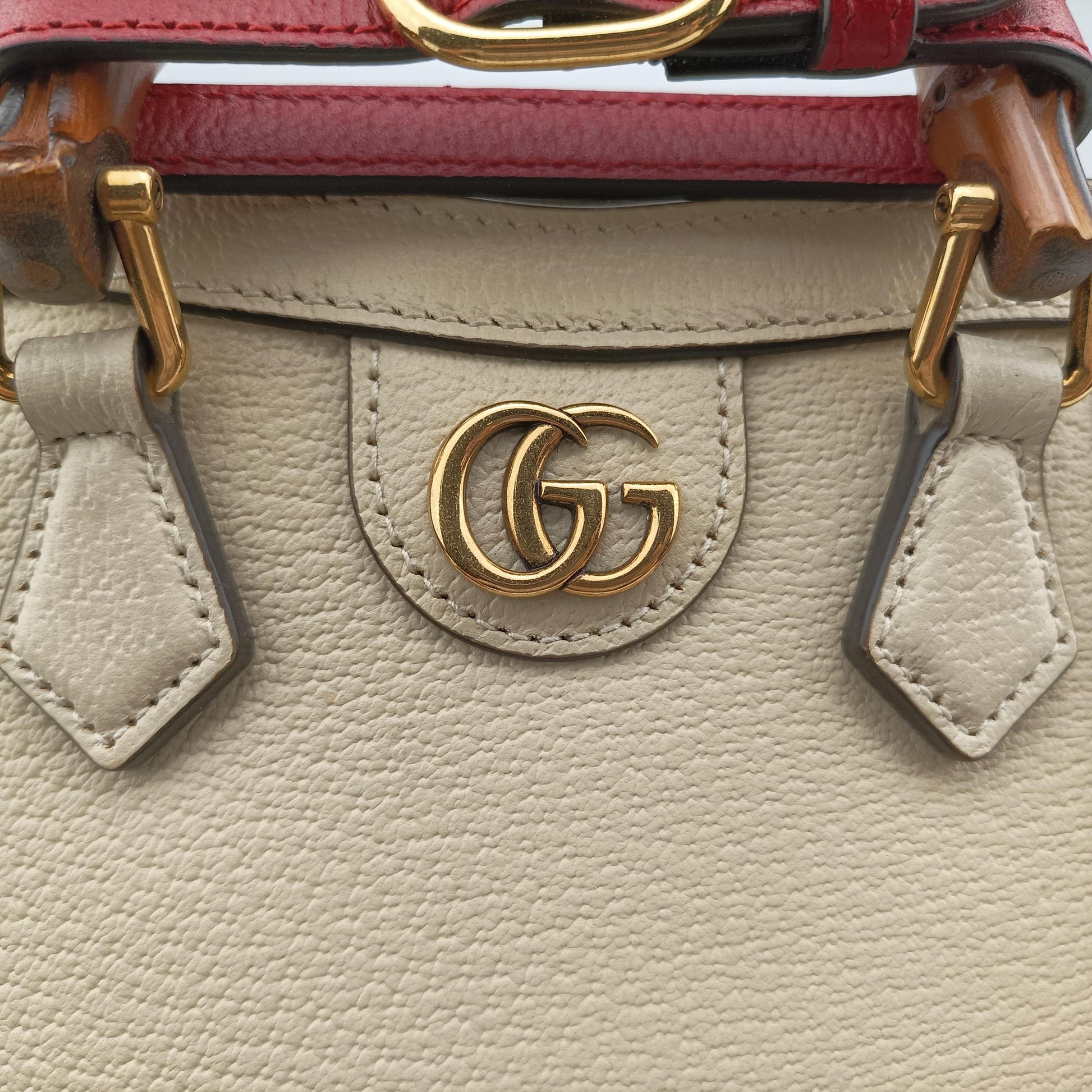 Diana Bamboo White Leather 739079 D040101588ダイアナ バンブー ホワイト レザー 739079 D040101588