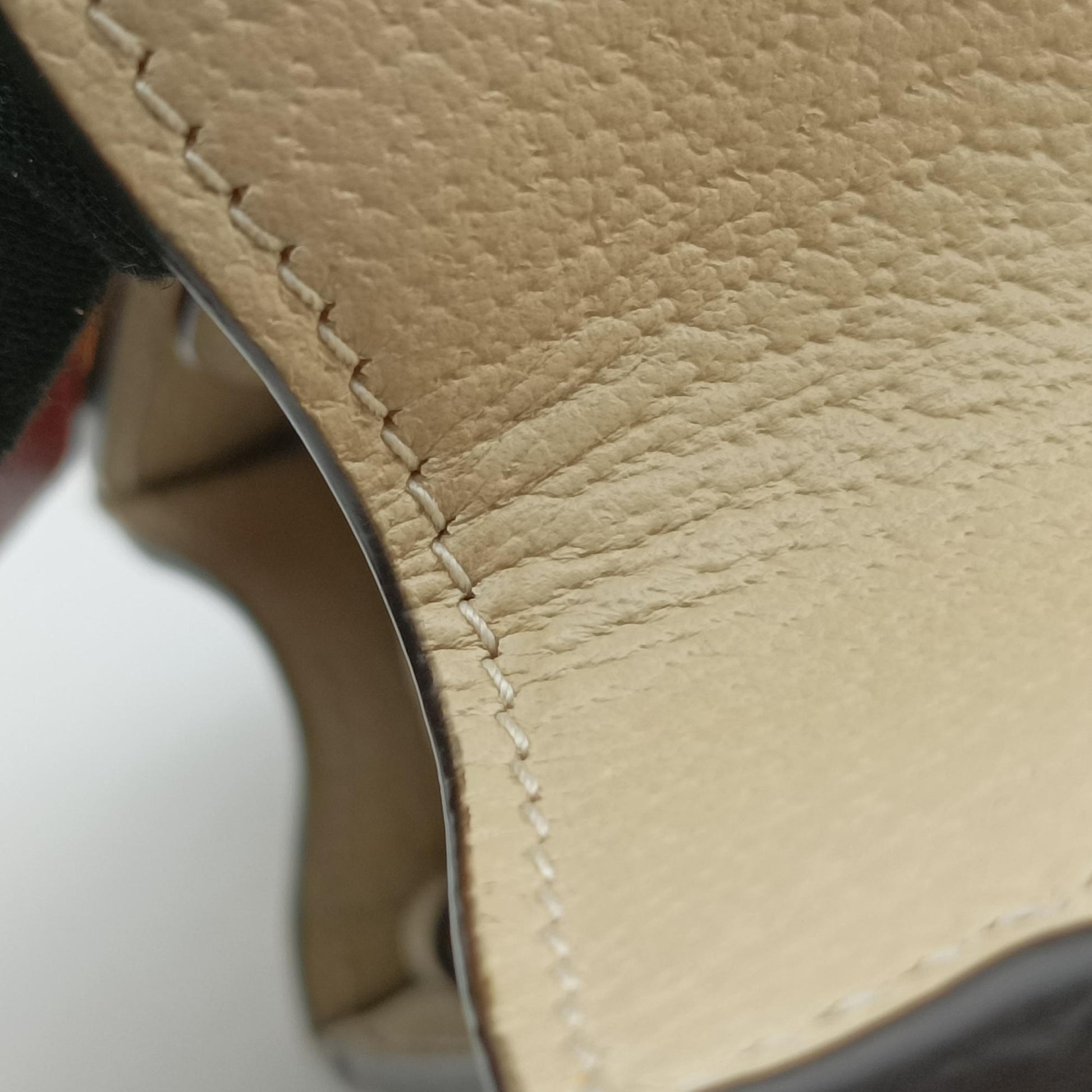 Diana Bamboo White Leather 739079 D040101588ダイアナ バンブー ホワイト レザー 739079 D040101588