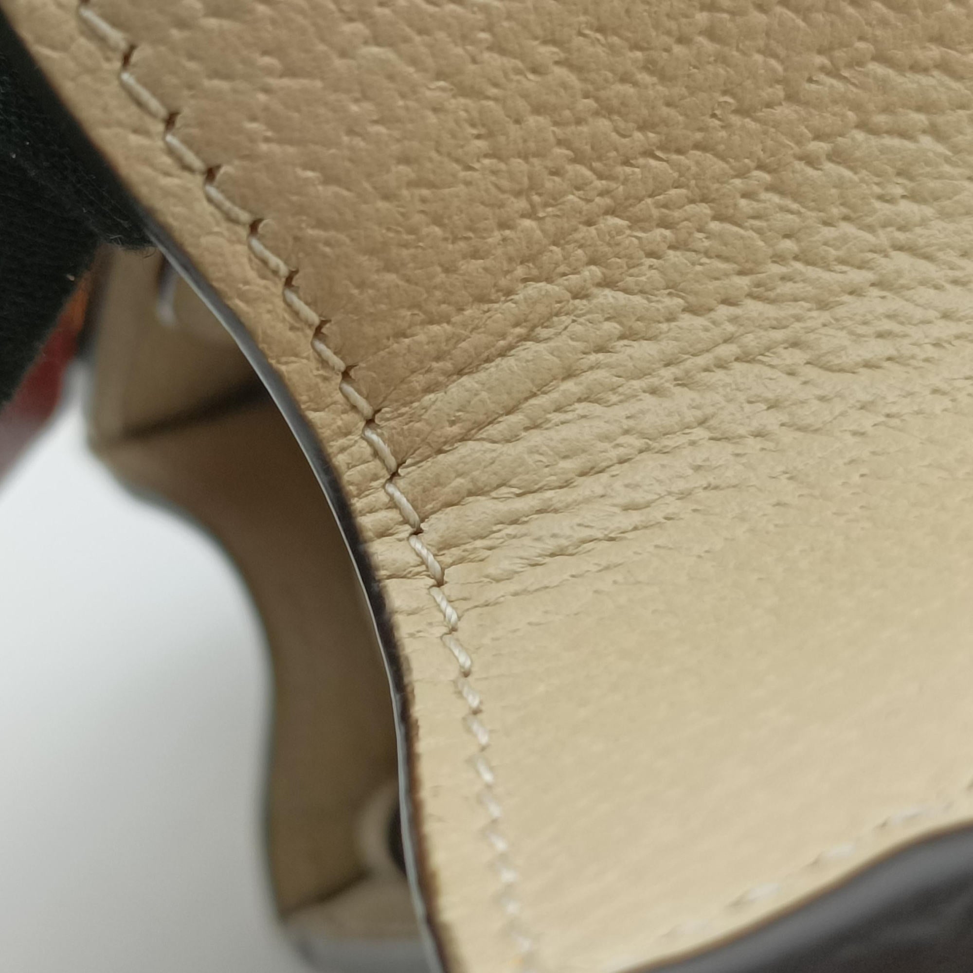 Diana Bamboo White Leather 739079 D040101588ダイアナ バンブー ホワイト レザー 739079 D040101588