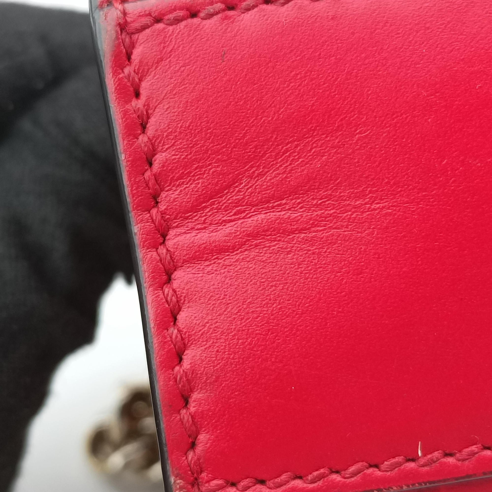 Padlock Red Leather 409487 A019780874パドロック レッド レザー 409487 A019780874