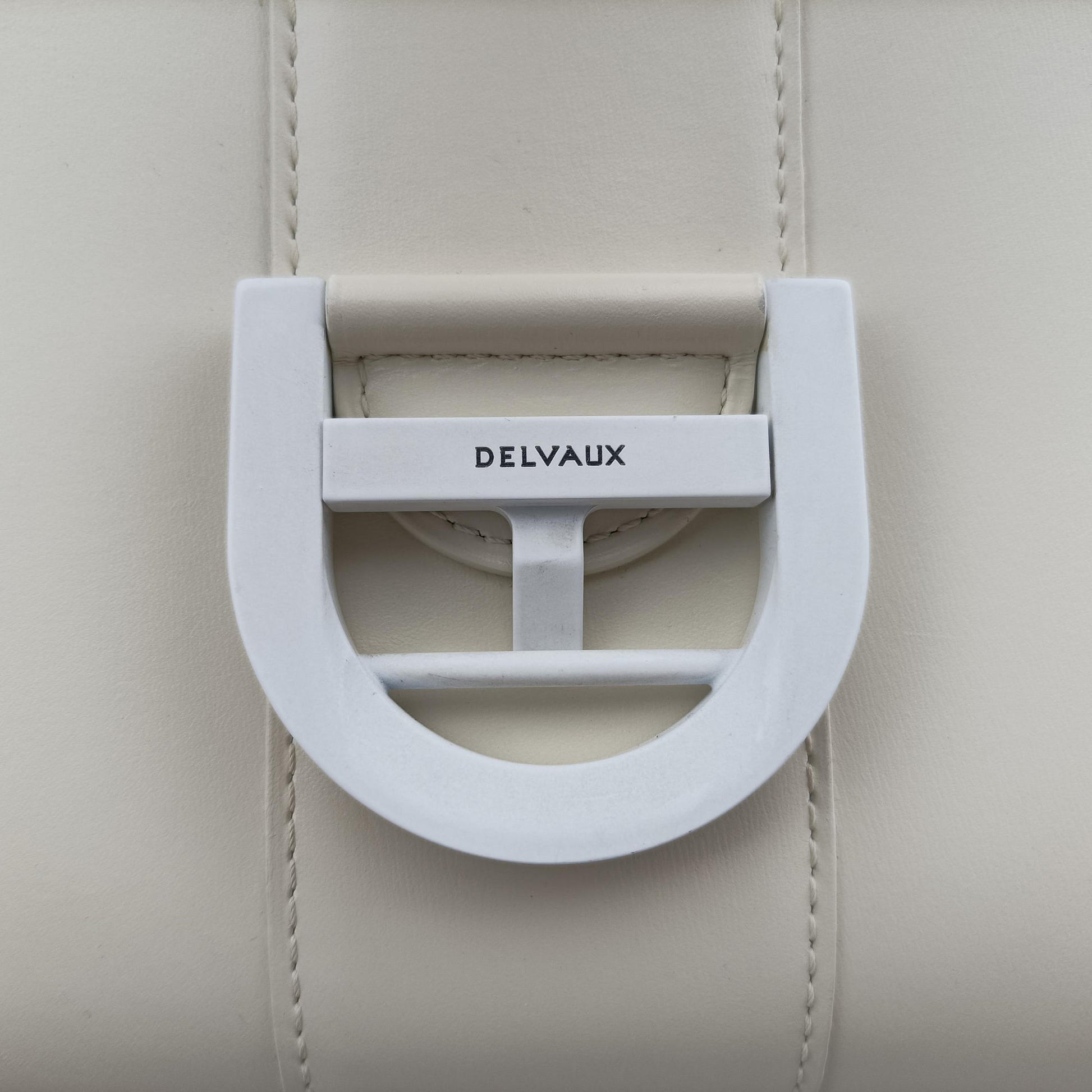 Brillant White Leather HO6Aブリヨン ホワイト レザー HO6A