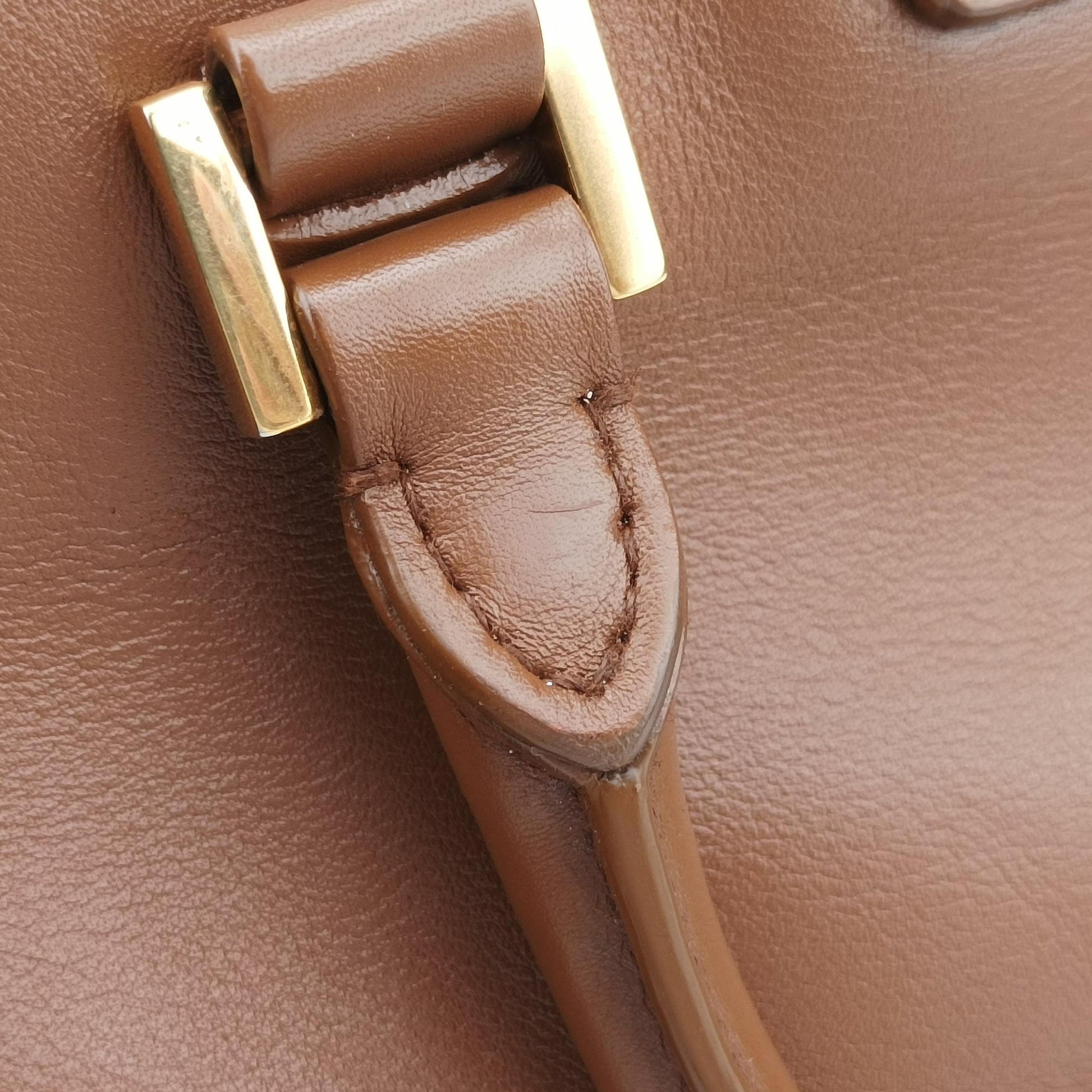 Y Ligne Petit Cabas Brown Leather 311210 311210.001998Yライン プチカバス ブラウン レザー 311210 311210.001998