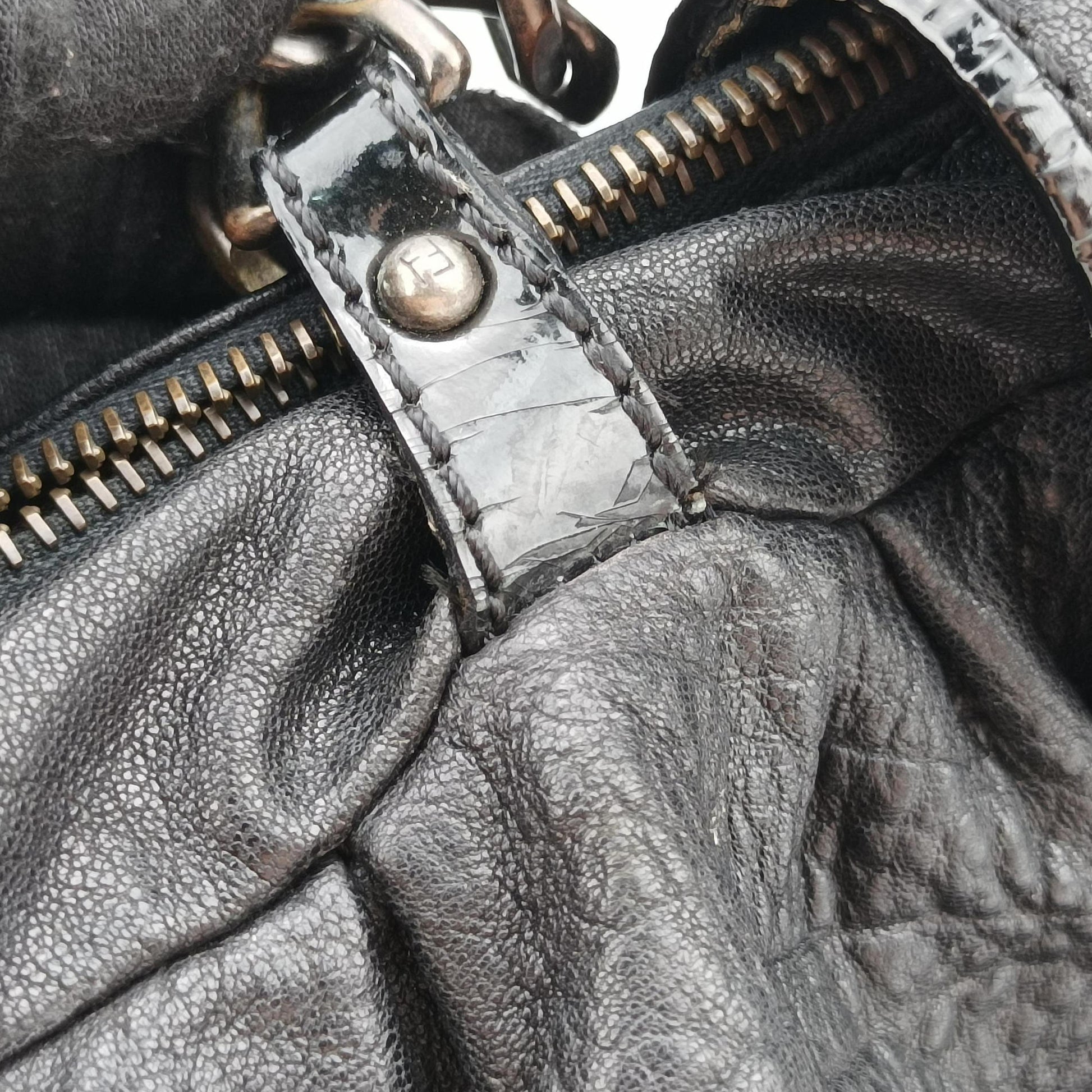 Borsa B Black Leather 8BL102 2415-8BL102-UP8-088ボルサ B ブラック レザー 8BL102 2415-8BL102-UP8-088