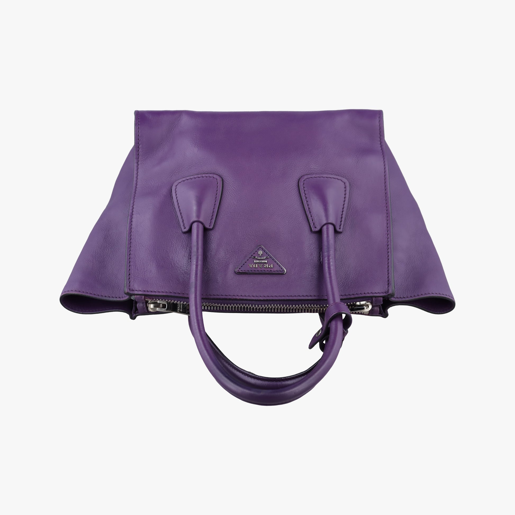 Twin Pocket Winged Tote Purple Leather BN2619 103ツイン ポケット ウィング トート パープル レザー BN2619 103