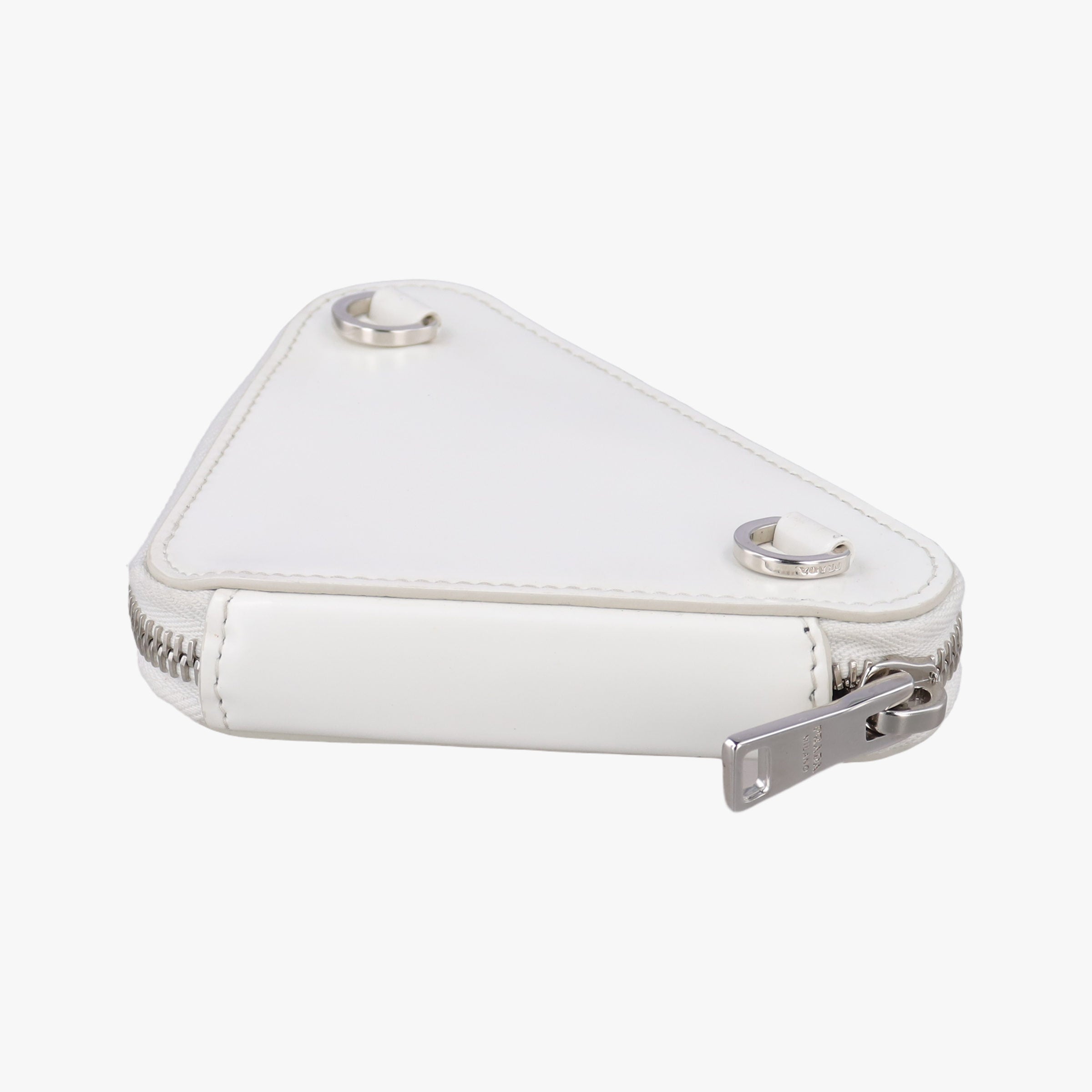 Triangle Chain Pouch White Leather 230-Aトライアングル チェーン ポーチ ホワイト レザー 230-A