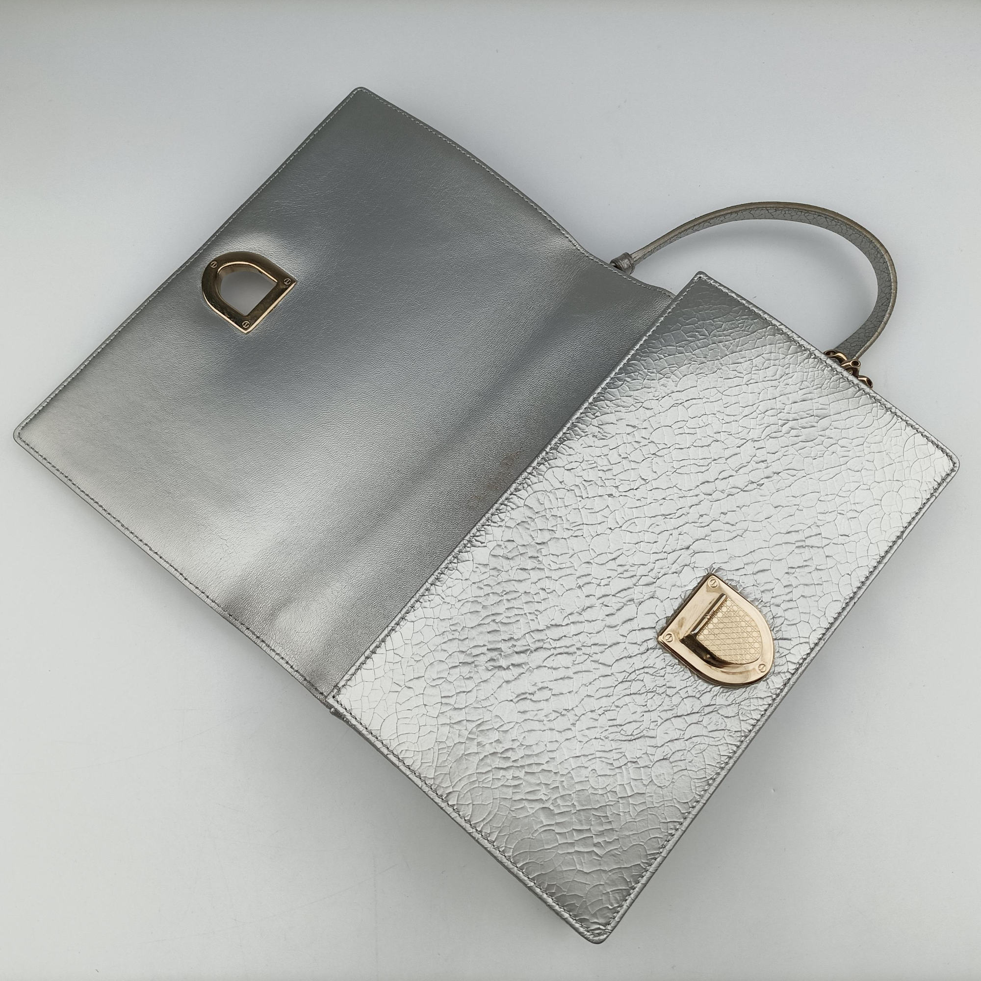 Diorama Silver Leather 09-BO-0166ディオラマ シルバー レザー 09-BO-0166