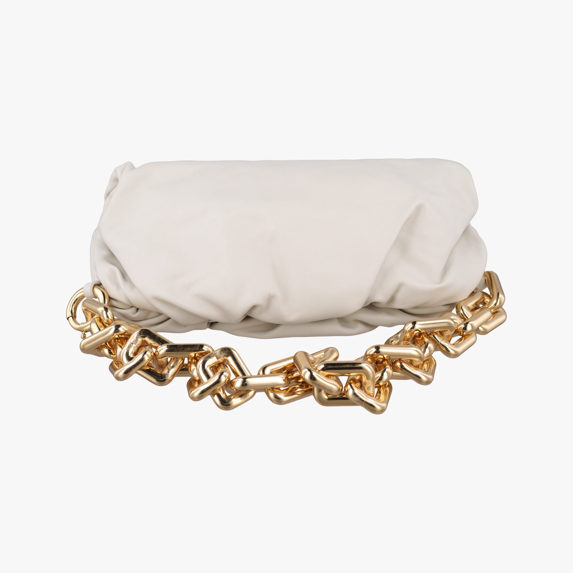 THE Chain Pouch White lambskin B08930648Vザ チェーン ポーチ ホワイト ラムスキン B08930648V