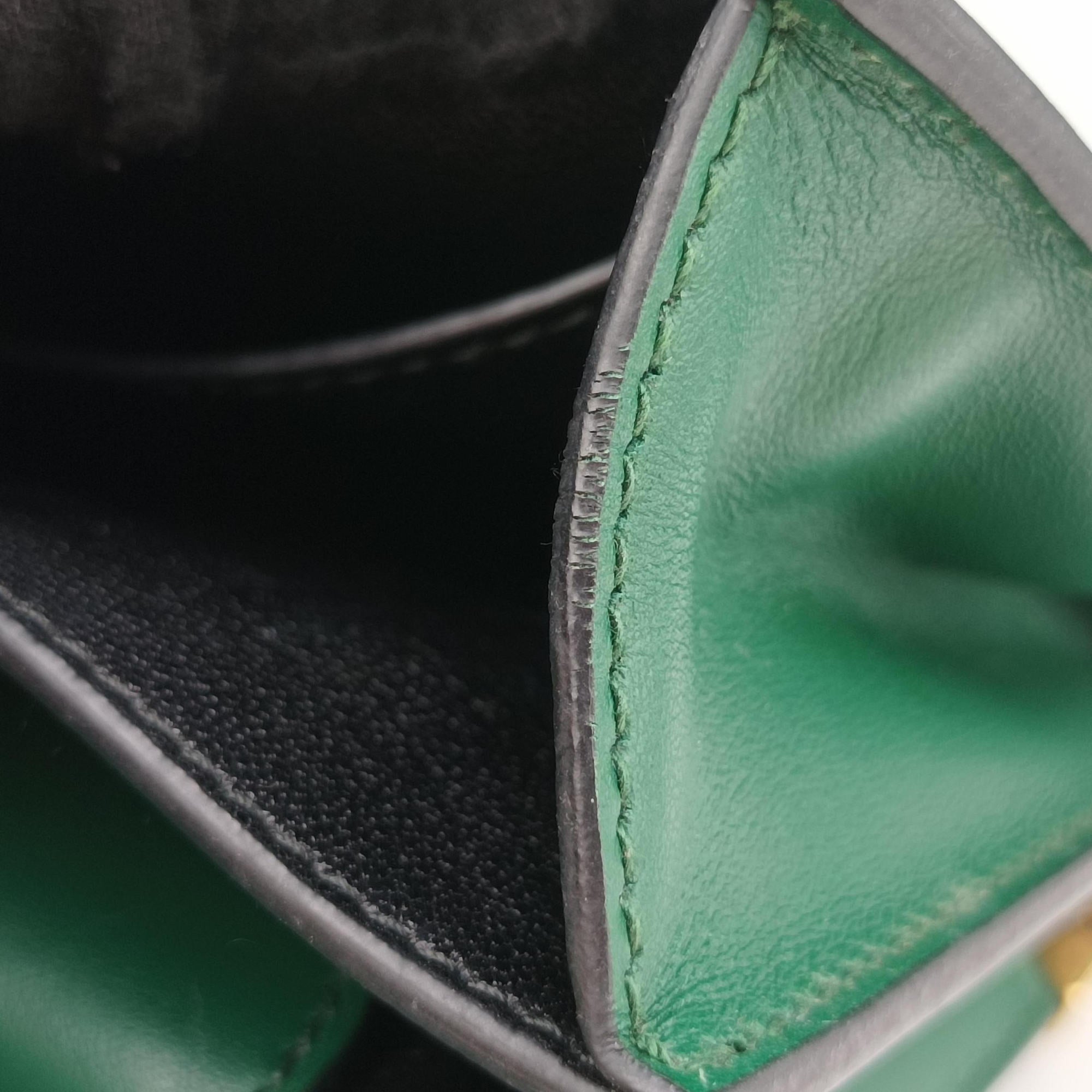 Cahier Green×black Leather 1BD045 25カイエ グリーン×ブラック レザー 1BD045 25