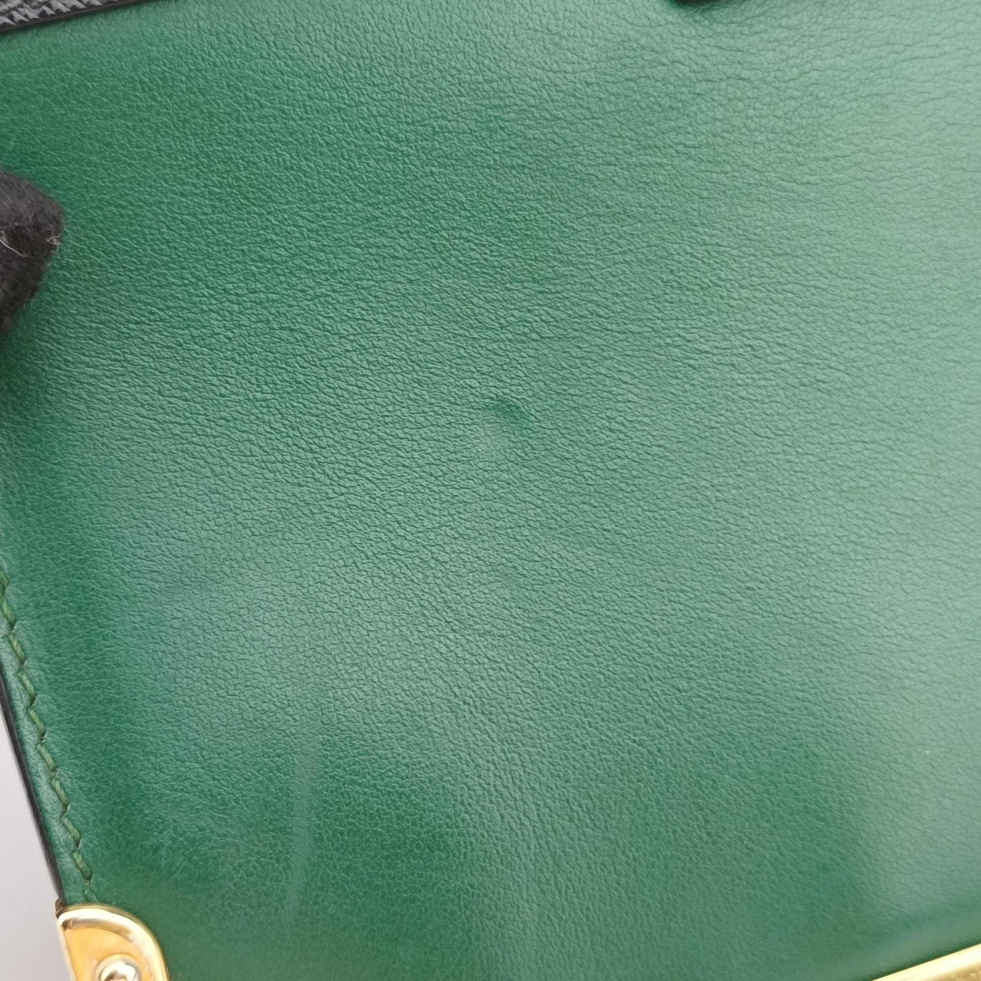 Cahier Green×black Leather 1BD045 25カイエ グリーン×ブラック レザー 1BD045 25
