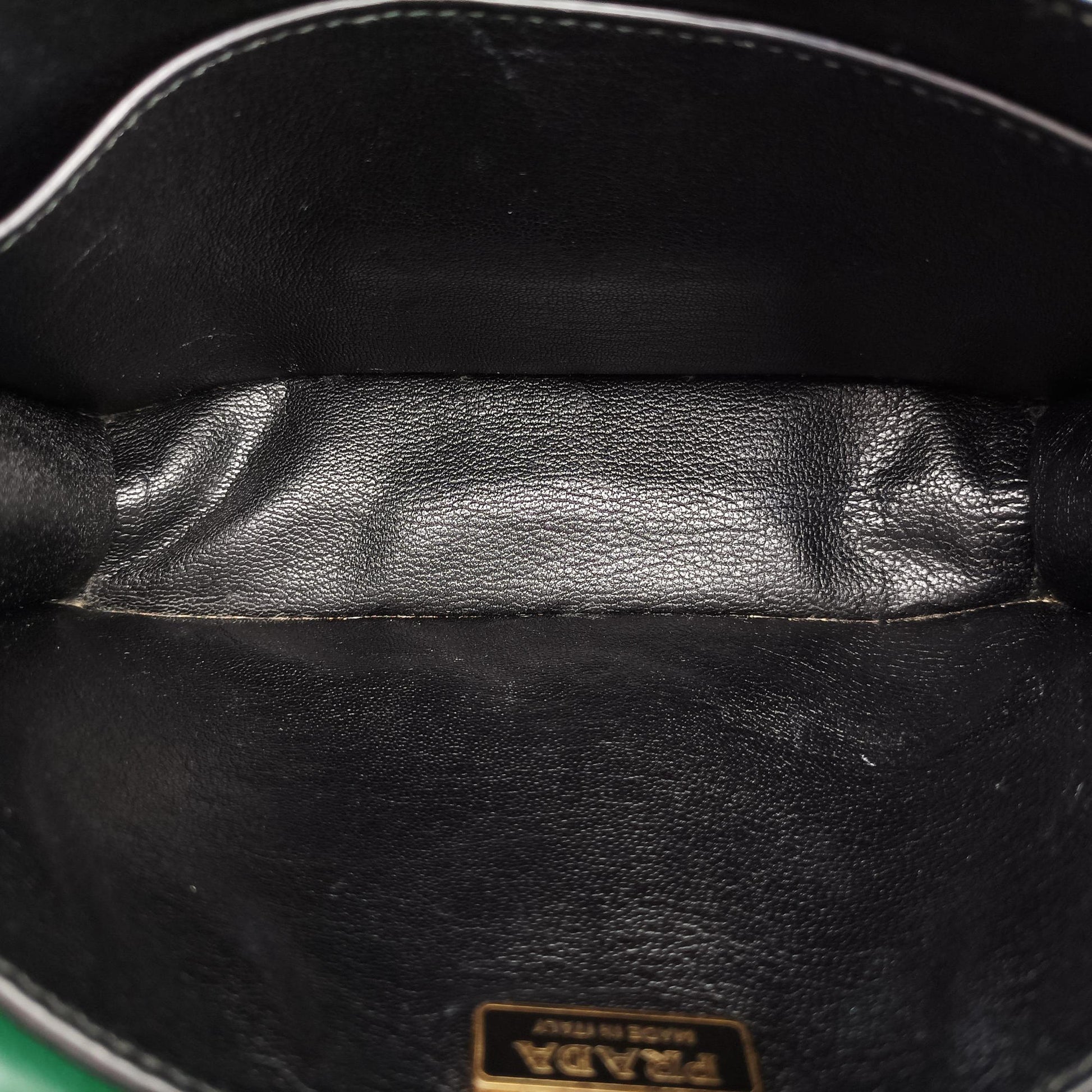 Cahier Green×black Leather 1BD045 25カイエ グリーン×ブラック レザー 1BD045 25