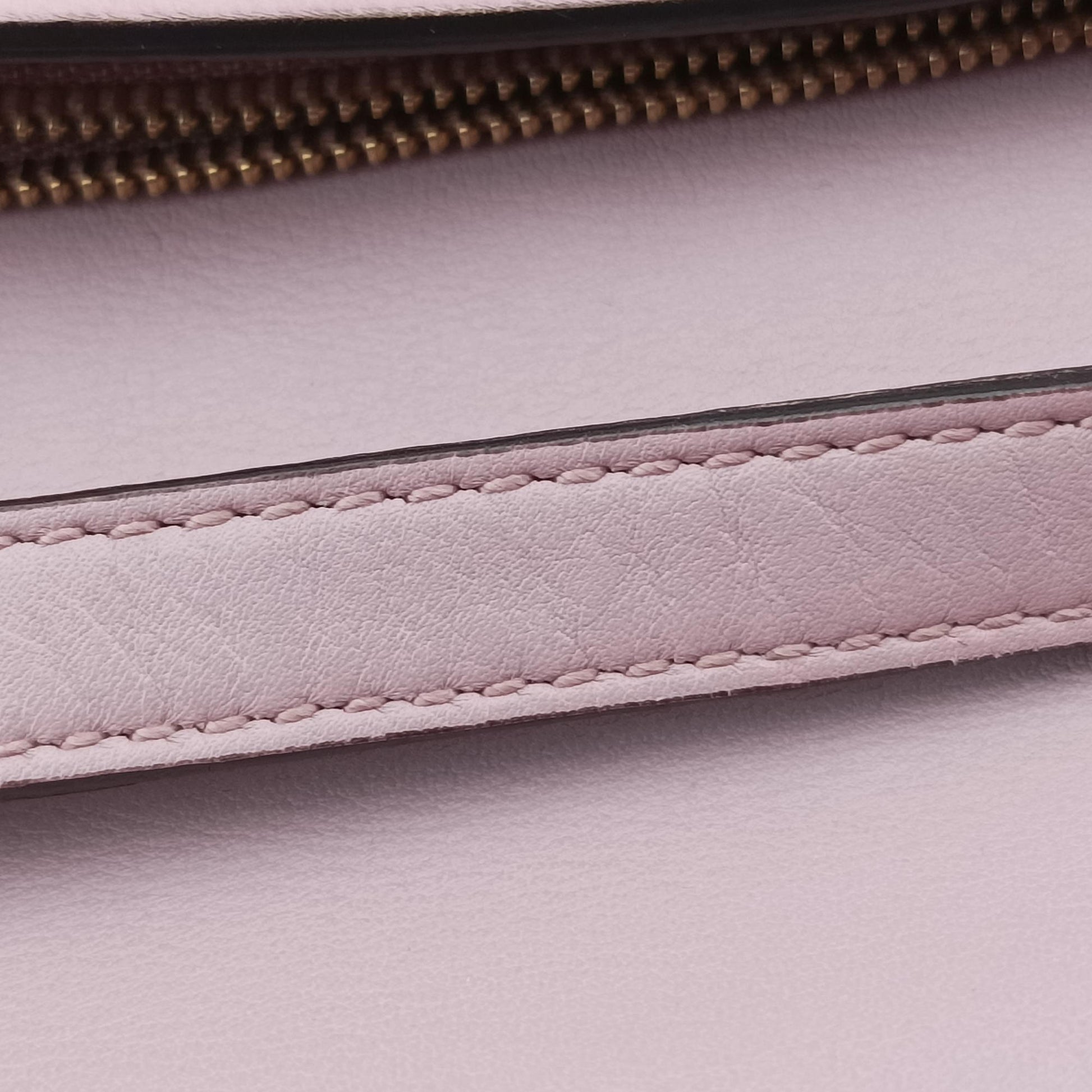 Interlocking G Pink Leather 369664 インターロッキングG ピンク レザー 369664 