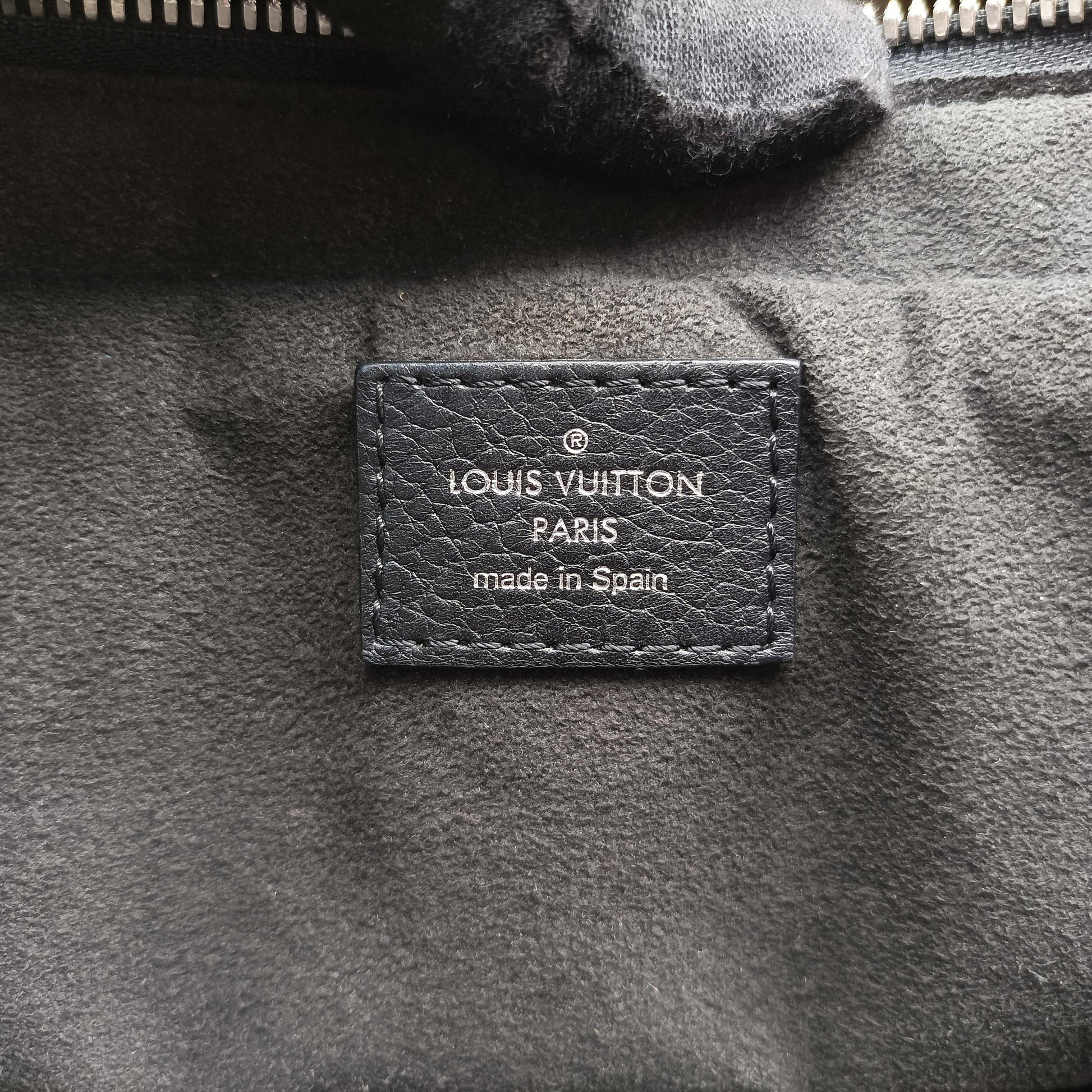 Armand Briefcase MM Noir Taurillon leather M54381 UB0118アルマンド ブリーフケース MM ノワール トリヨンレザー M54381 UB0118