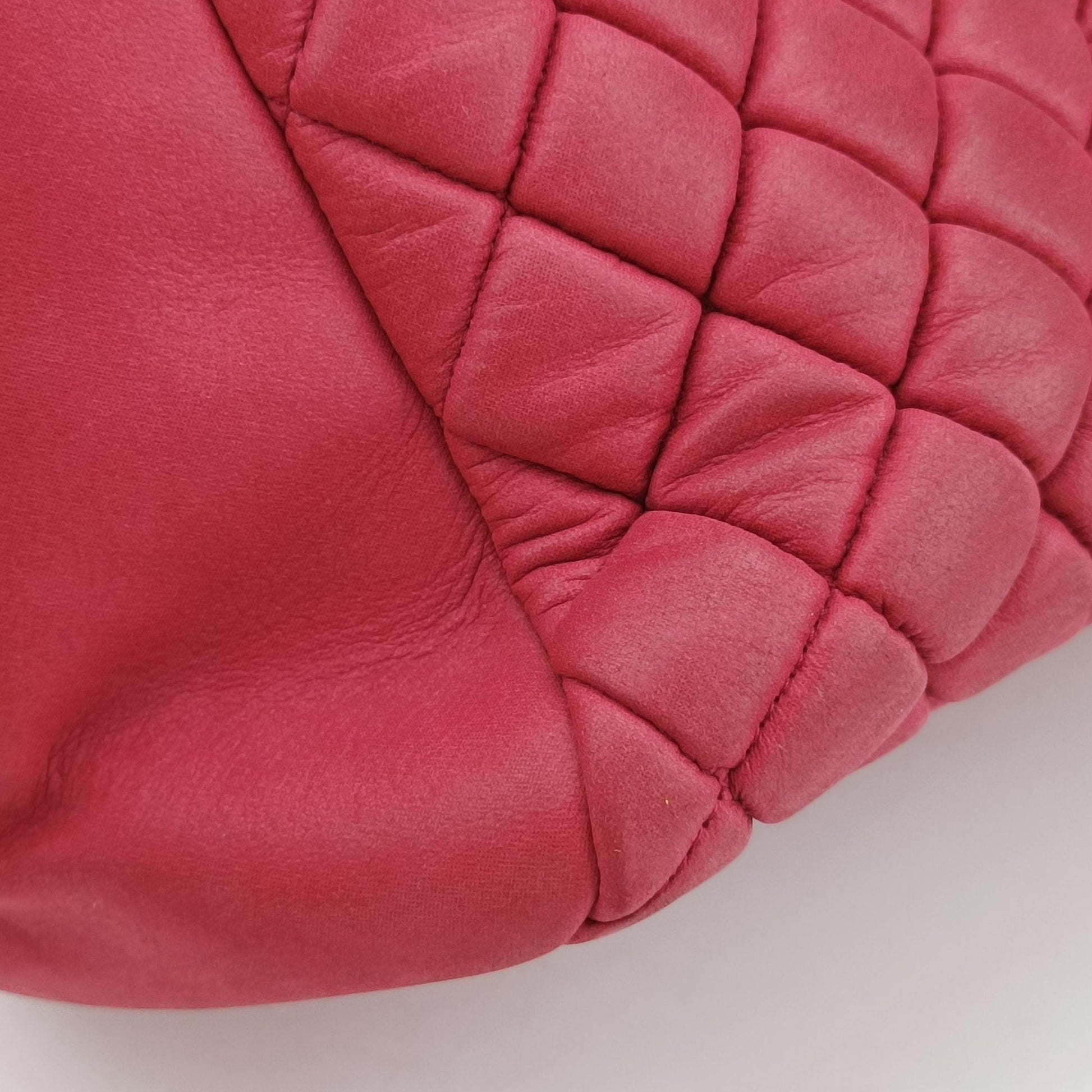 Matelasse cocomark Mademoiselle Red Iridescent Calfskin A67389 17099136マトラッセ ココマーク マドモアゼル レッド レザー A67389 17099136