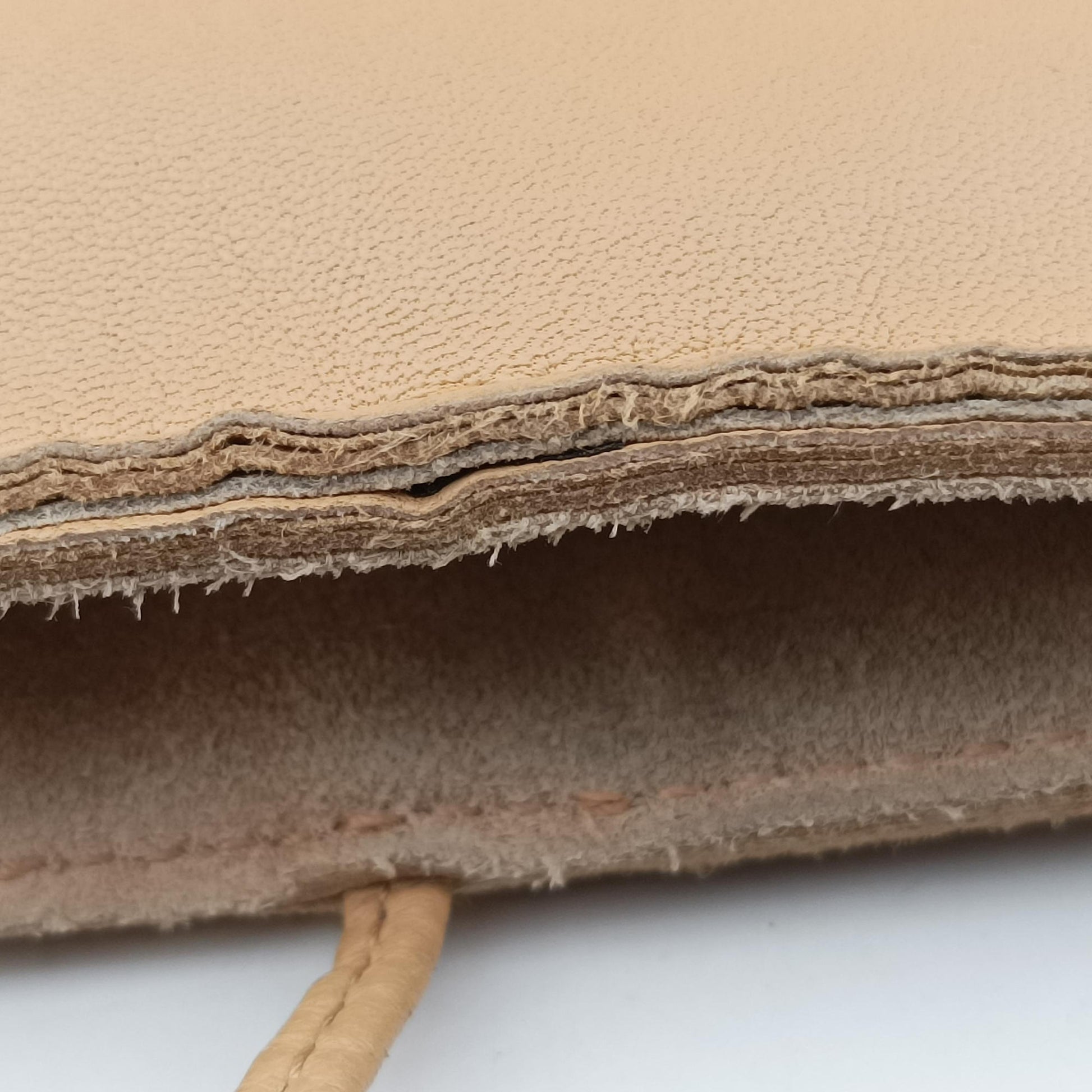 THE ARCO Tote khaki lambskin B09127227Gミディアム ザ アルコ トート カーキ ラムスキン B09127227G