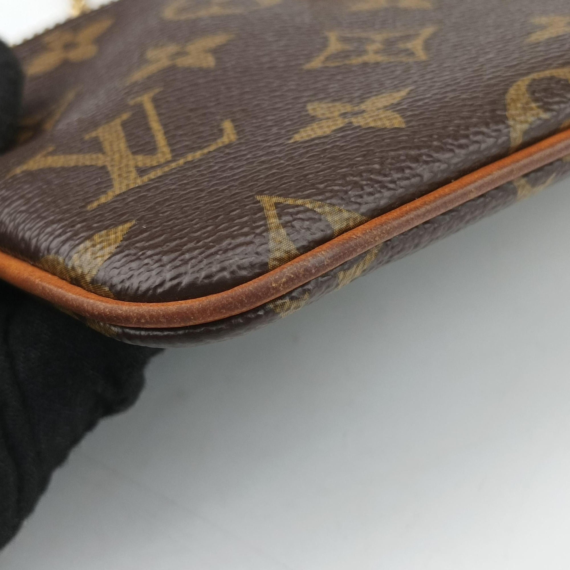 Pochette Mila MM brown Monogram Canvas M60094 AA1190ポシェット ミラ MM モノグラム/ブラウン モノグラムキャンバス M60094 AA1190
