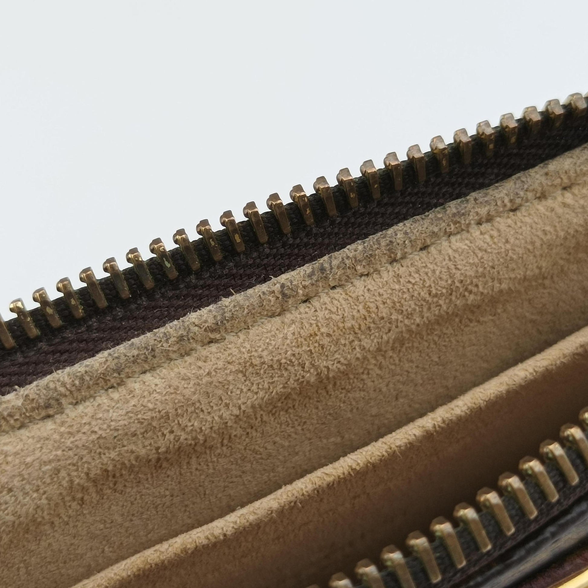Pochette Mila MM brown Monogram Canvas M60094 AA1190ポシェット ミラ MM モノグラム/ブラウン モノグラムキャンバス M60094 AA1190