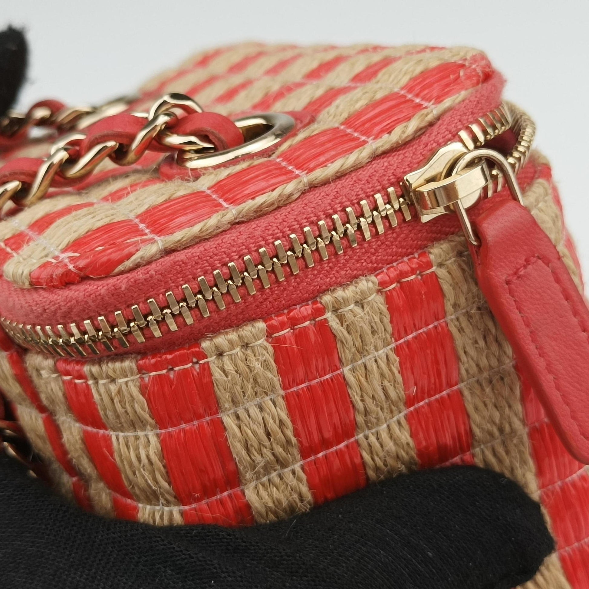 Raffia CC Mini Vanity Orange x Beige Raffia × Leather AP1998 31096712ラフィア CC ミニバニティ オレンジ×ベージュ ラフィア×レザー AP1998 31096712