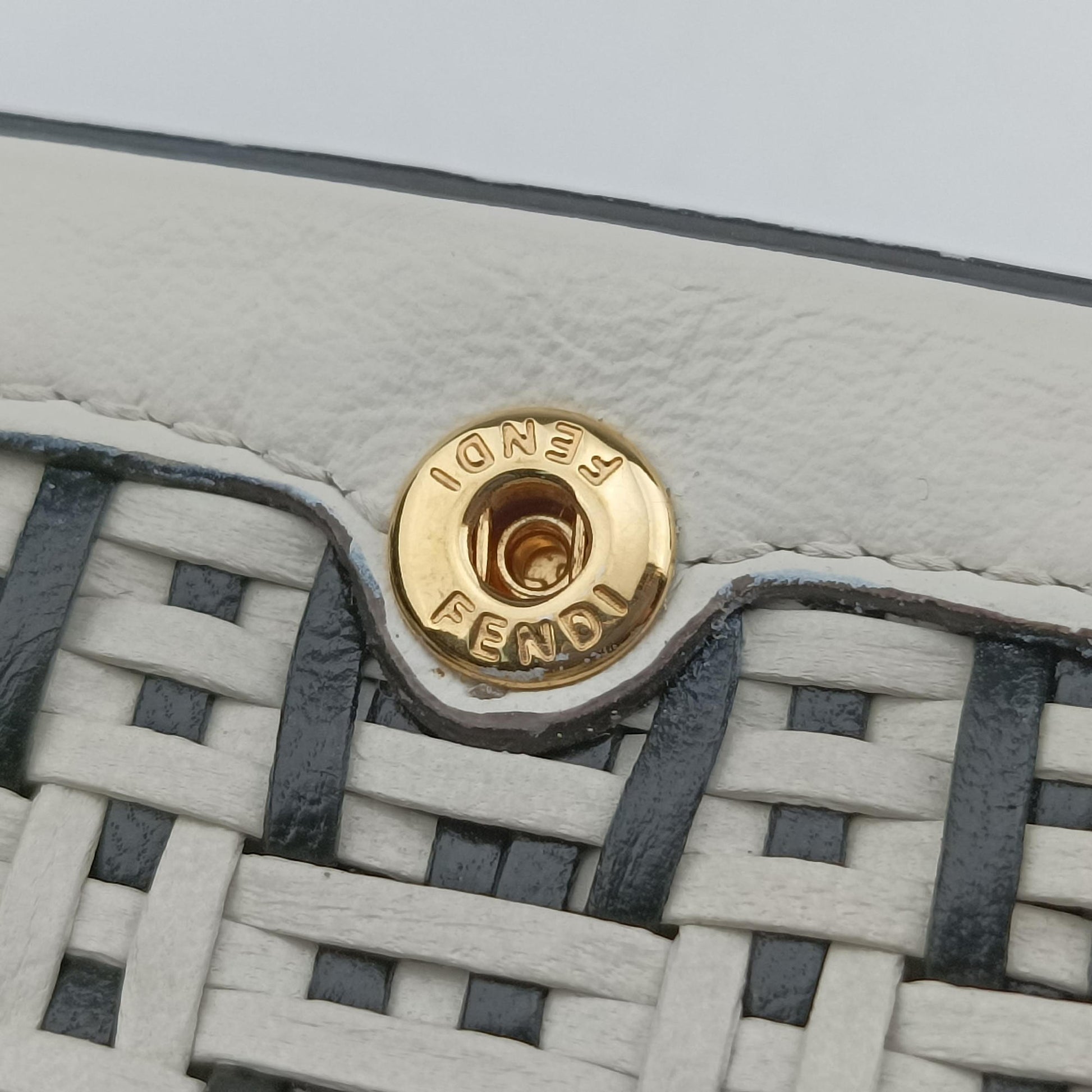 Nano Baguette Charm Black/White Leather 7AR844 7AR844-AFC0-218-0189ナノ バゲット チャーム ブラック/ホワイト レザー 7AR844 7AR844-AFC0-218-0189