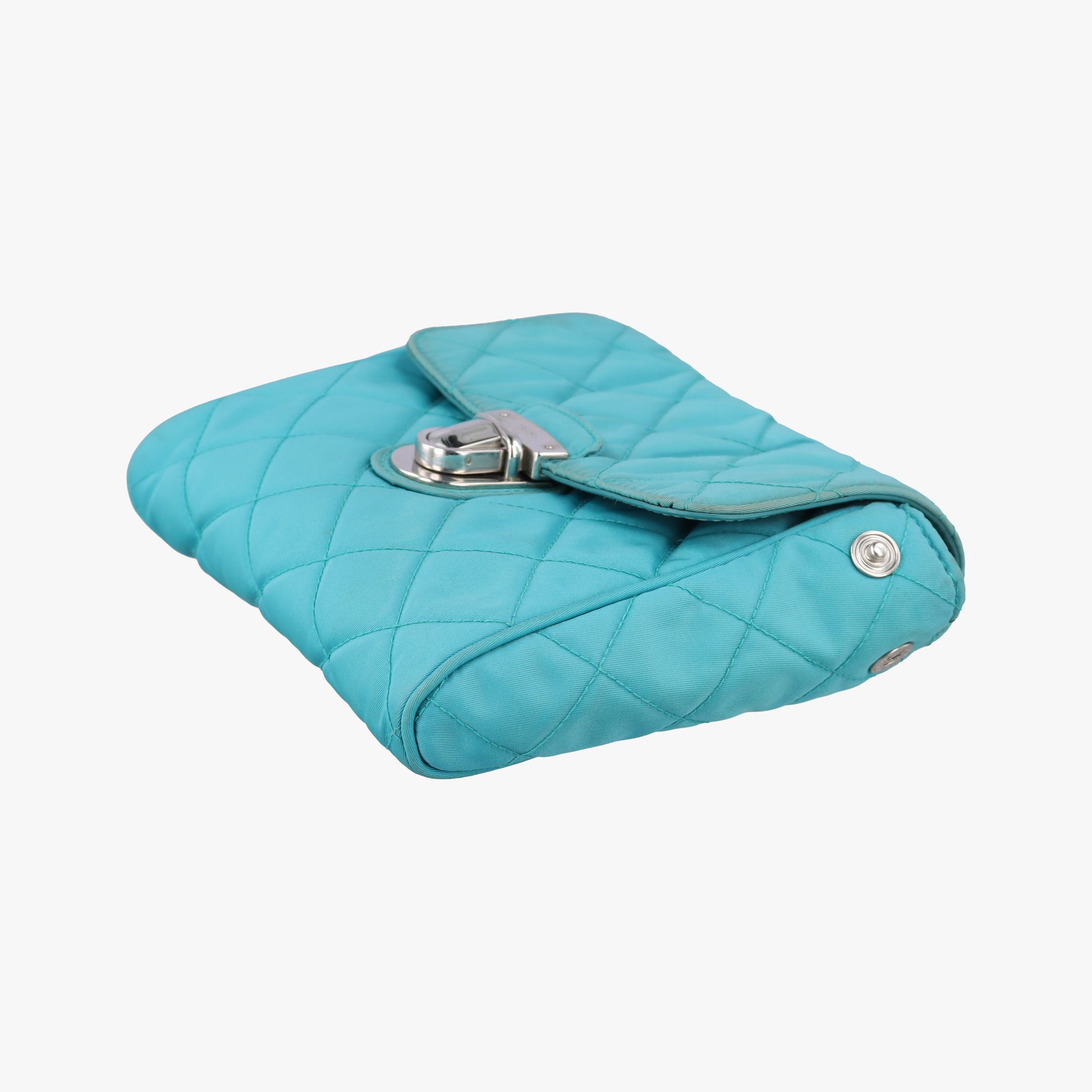 Tessuto Nylon Quilted Impuntu Flap Blue nylon 173テスートナイロンキルティング インプントゥフラップ ブルー ナイロン 173