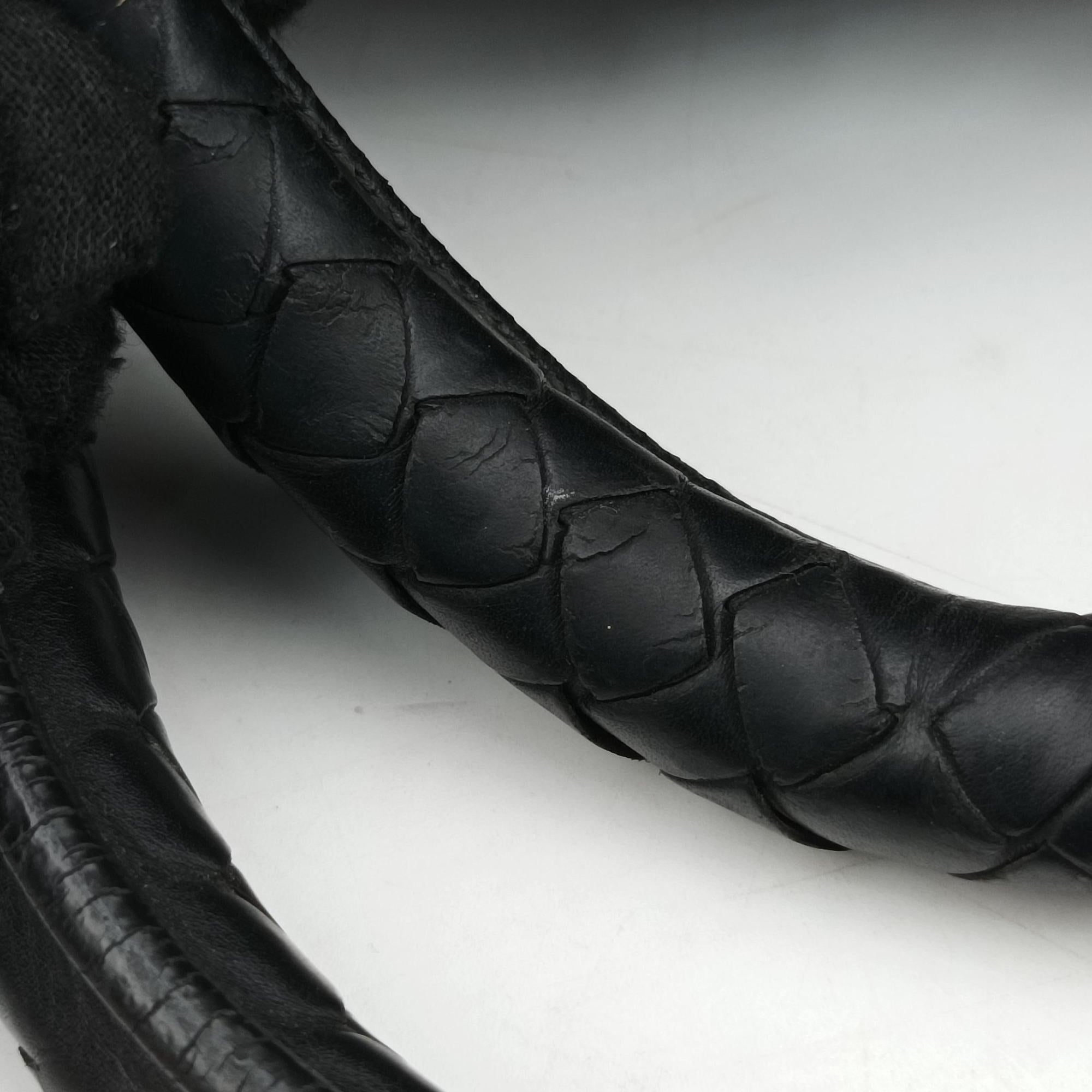 Intrecciato Black lambskin B03241013Cイントレチャート ブラック ラムスキン B03241013C