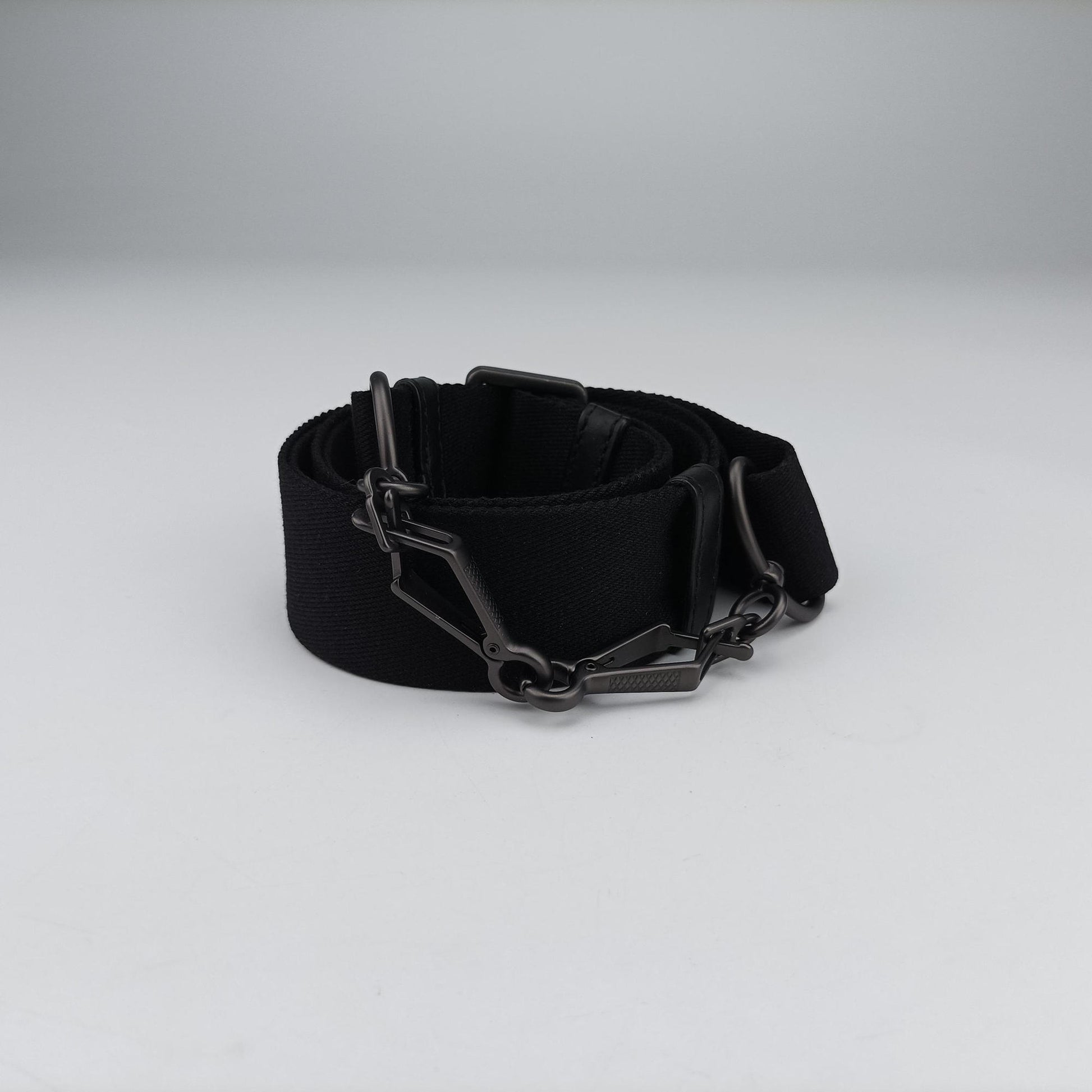 Intrecciato Black lambskin B03241013Cイントレチャート ブラック ラムスキン B03241013C