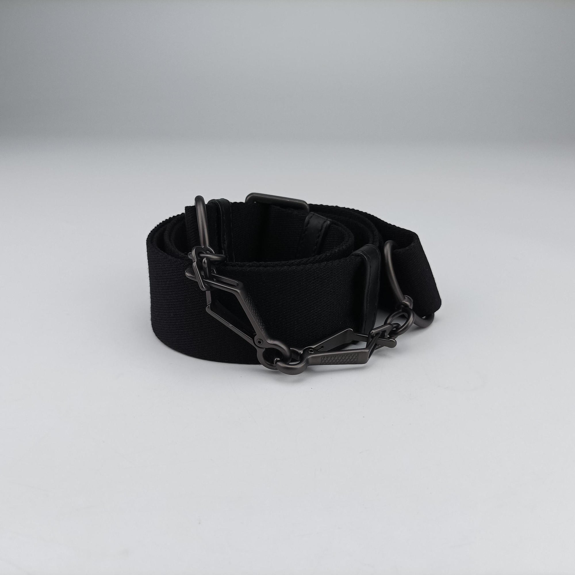 Intrecciato Black lambskin B03241013Cイントレチャート ブラック ラムスキン B03241013C