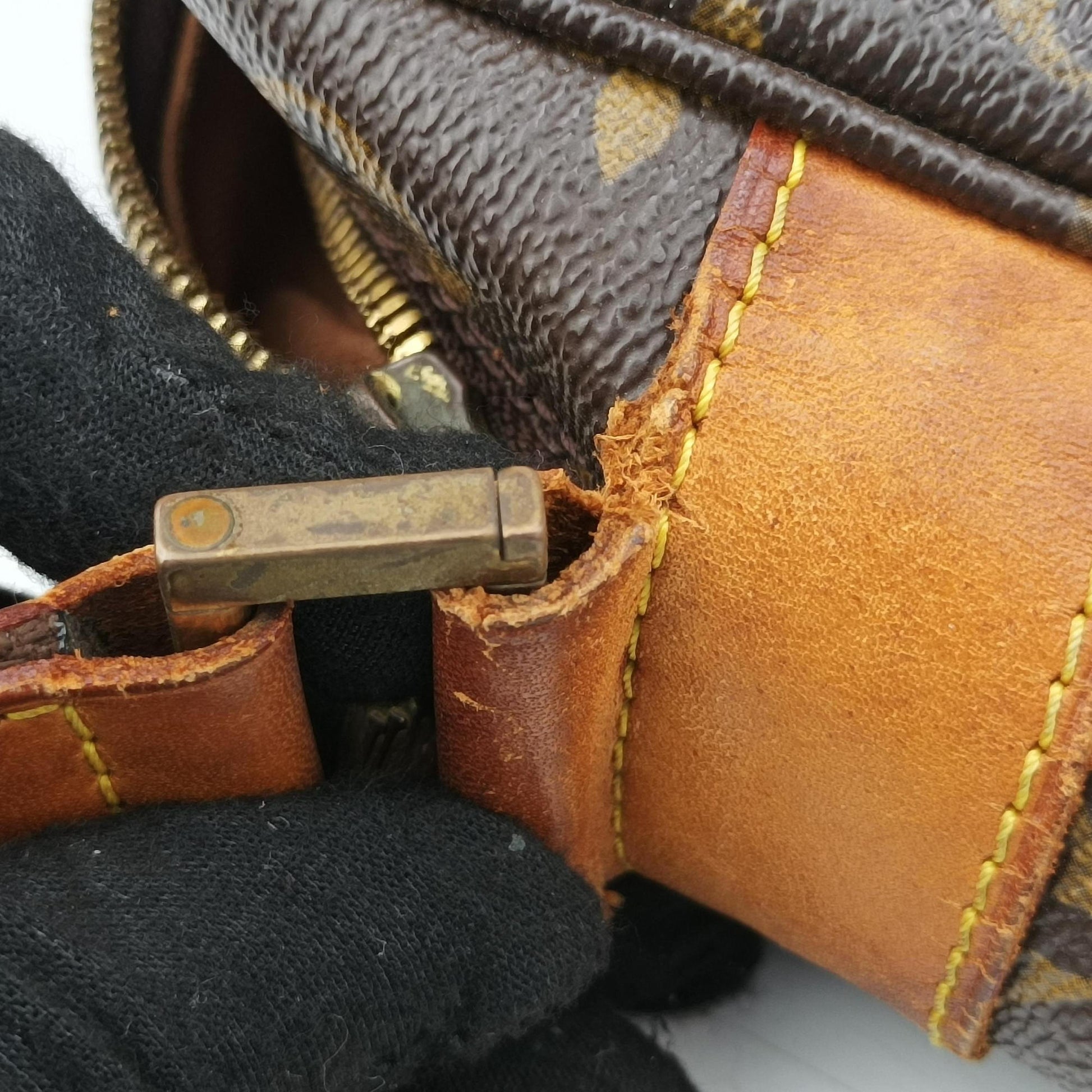 Sac Bosphore brown Monogram Canvas M40043 CA0046サック ボスフォール モノグラム/ブラウン モノグラム キャンバス M40043 CA0046