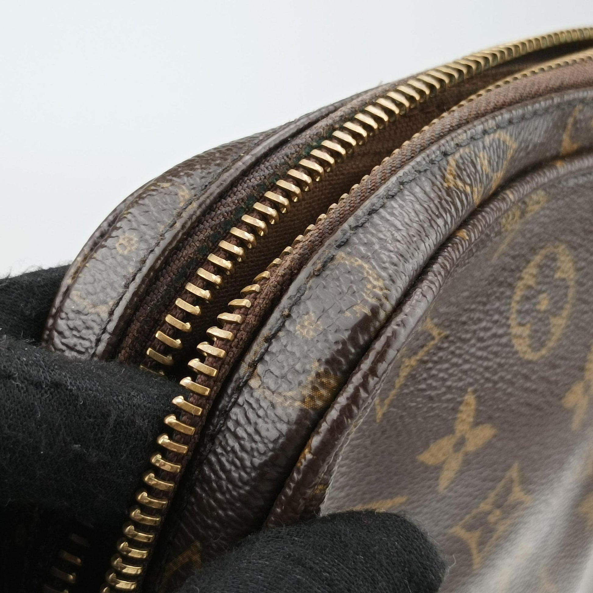 Trotter Beauvais brown Monogram Macassar M97037 AR2103トロッター ボブール モノグラム/ブラウン モノグラム マカサー M97037 AR2103