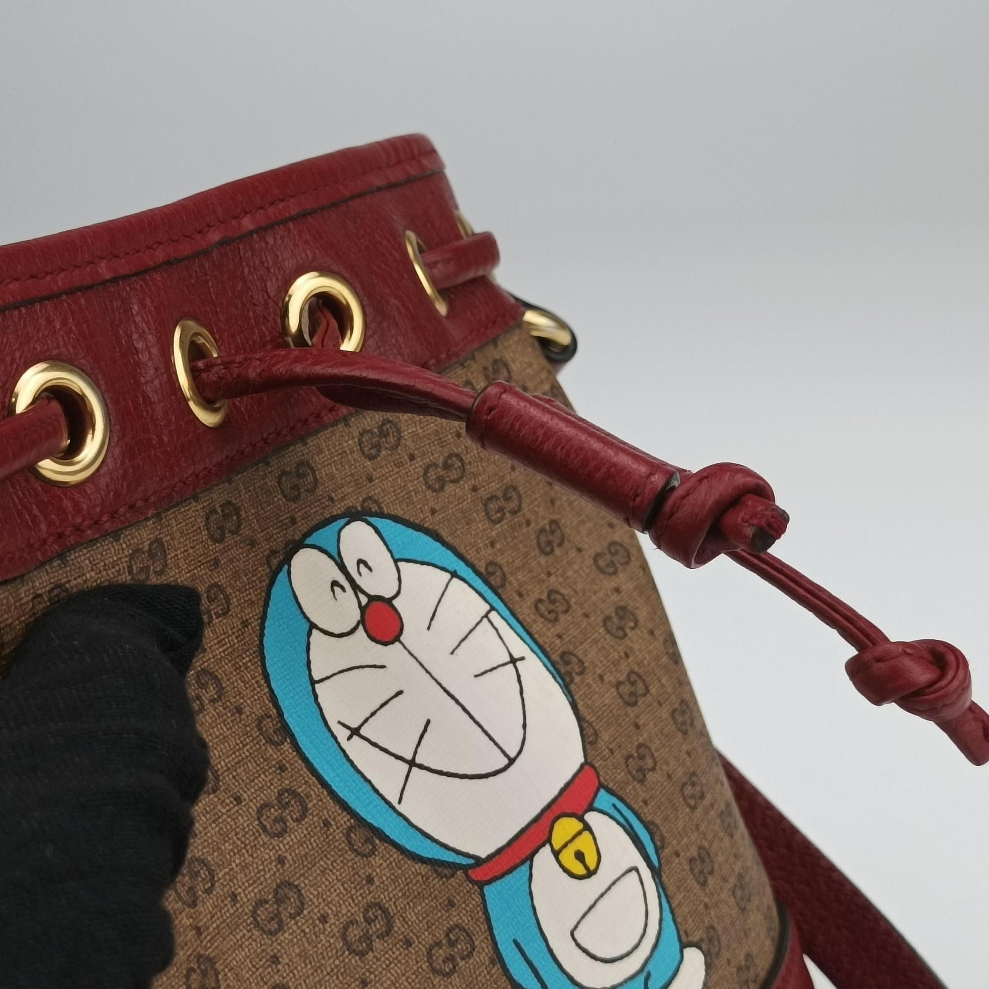 Doraemon collaboration Brown×Red×Multi PVC coated canvas×Leather 647801 G033912944ドラえもんコラボ ブラウン×レッド×マルチ PVCコーティングキャンバス×レザー 647801 G033912944