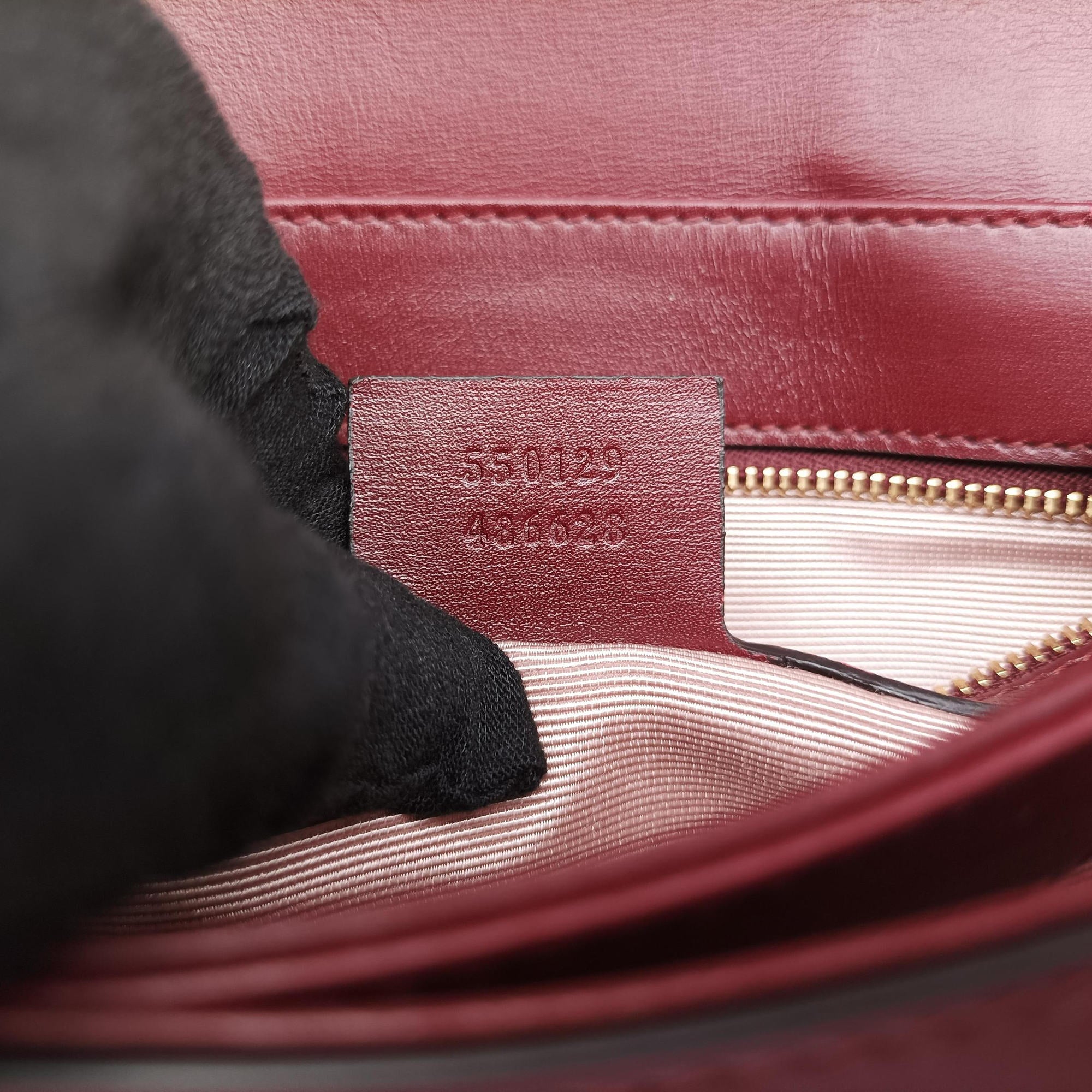 Arli Burgundy Leather 550129 D028198968アリー ワインレッド レザー 550129 D028198968