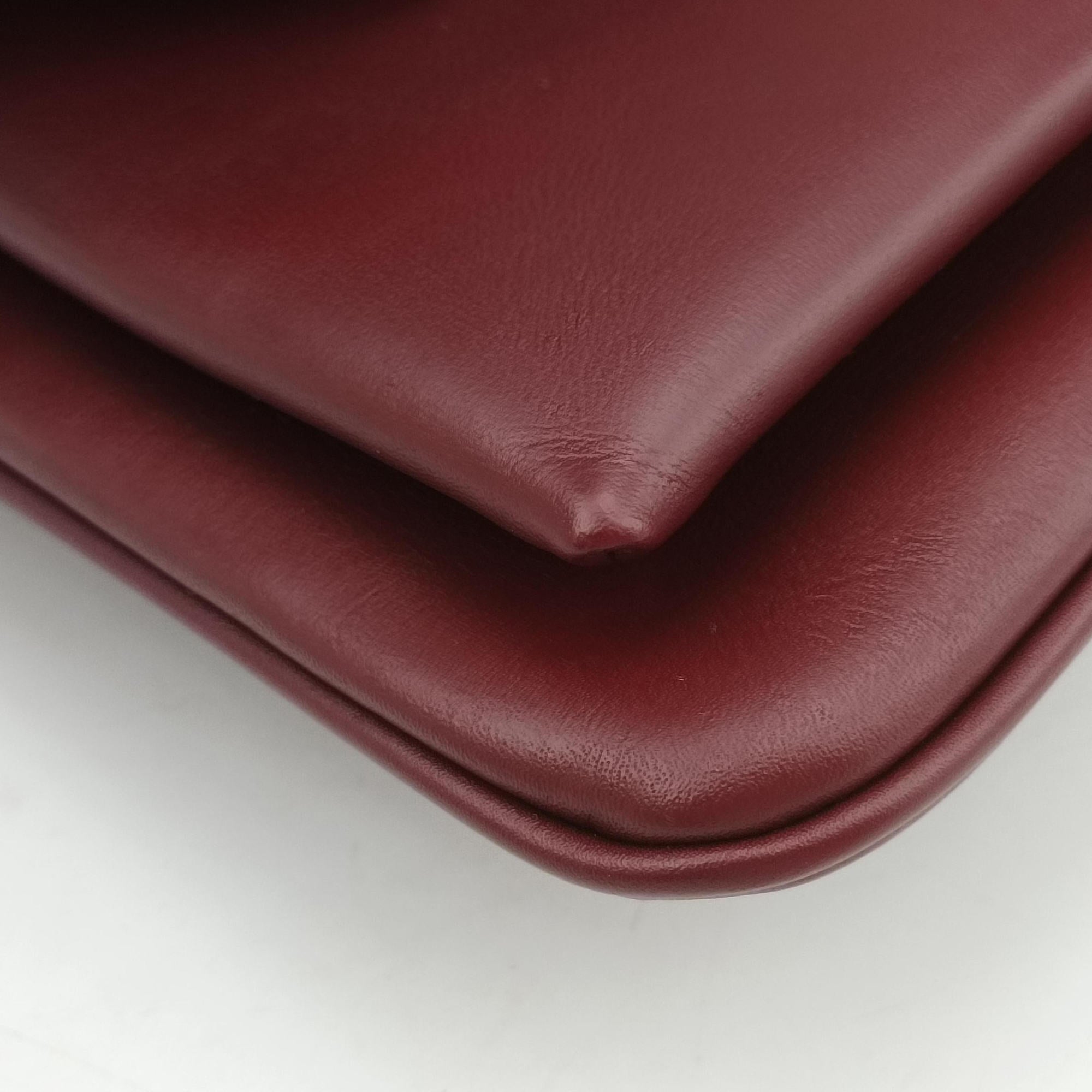 Arli Burgundy Leather 550129 D028198968アリー ワインレッド レザー 550129 D028198968