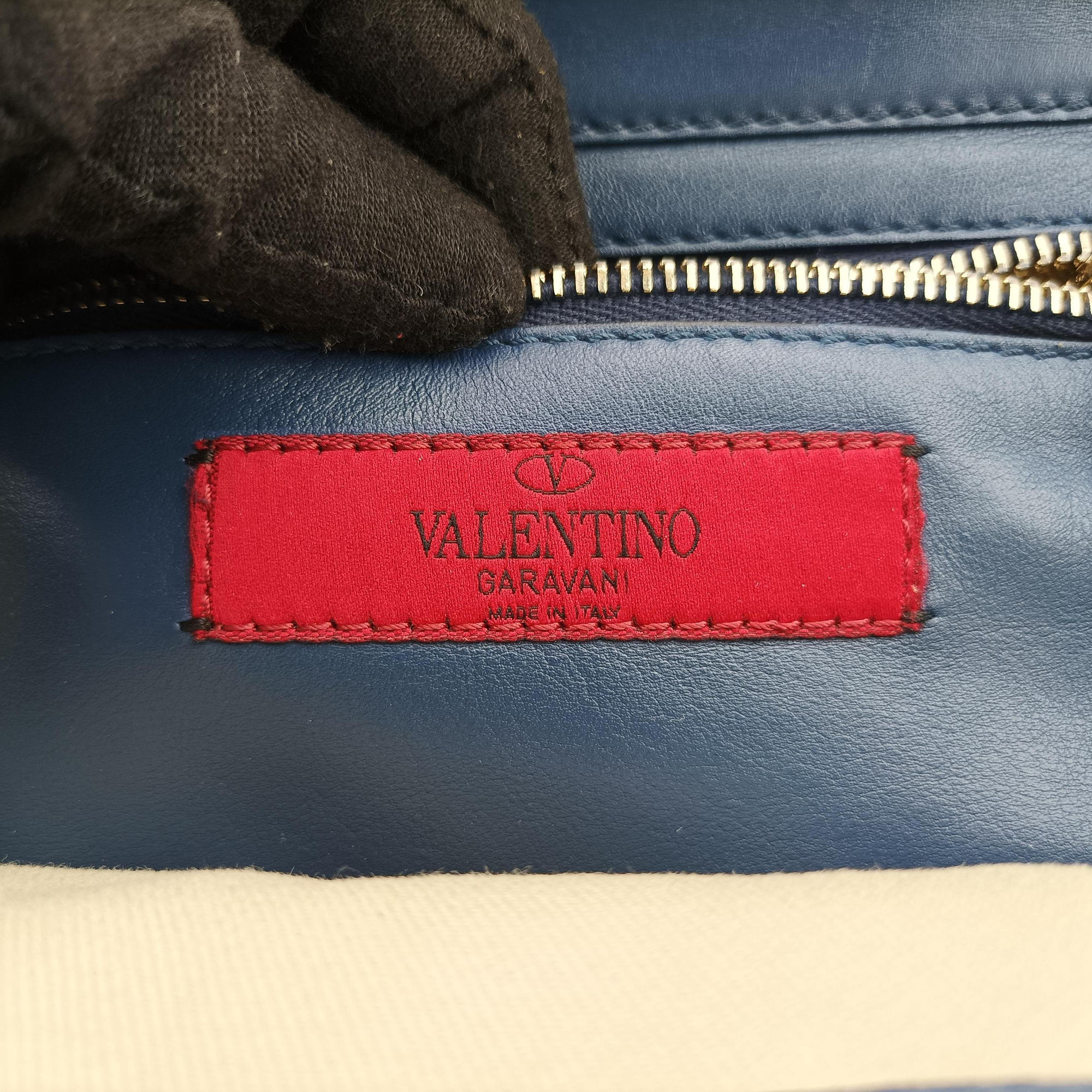 Rockstud Navy Leather Lot number unknownロックスタッズ ネイビー レザー 製番不明
