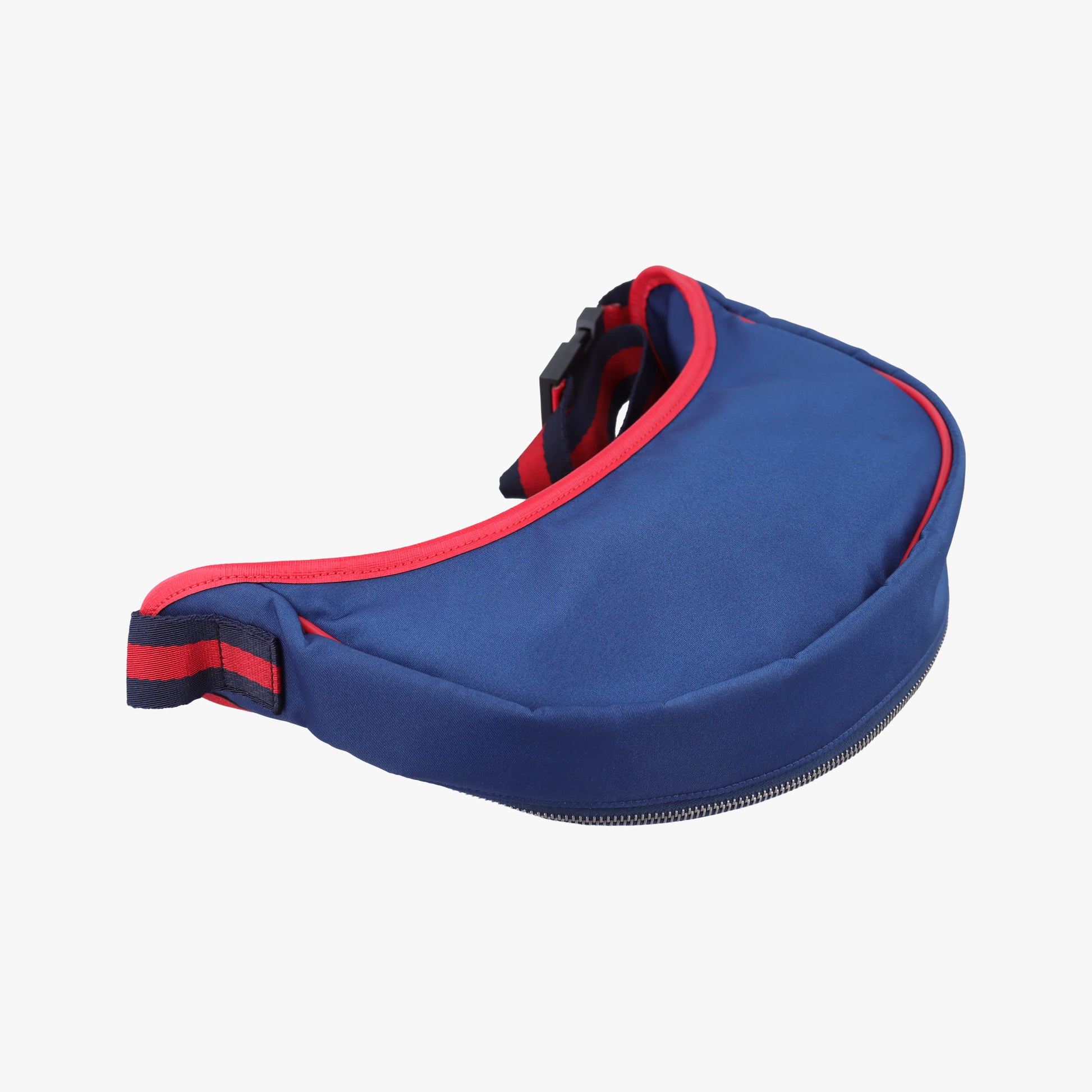 kids half moon bag Blue×Red nylon 611686 キッズ ハーフムーンバッグ ブルー×レッド ナイロン 611686 