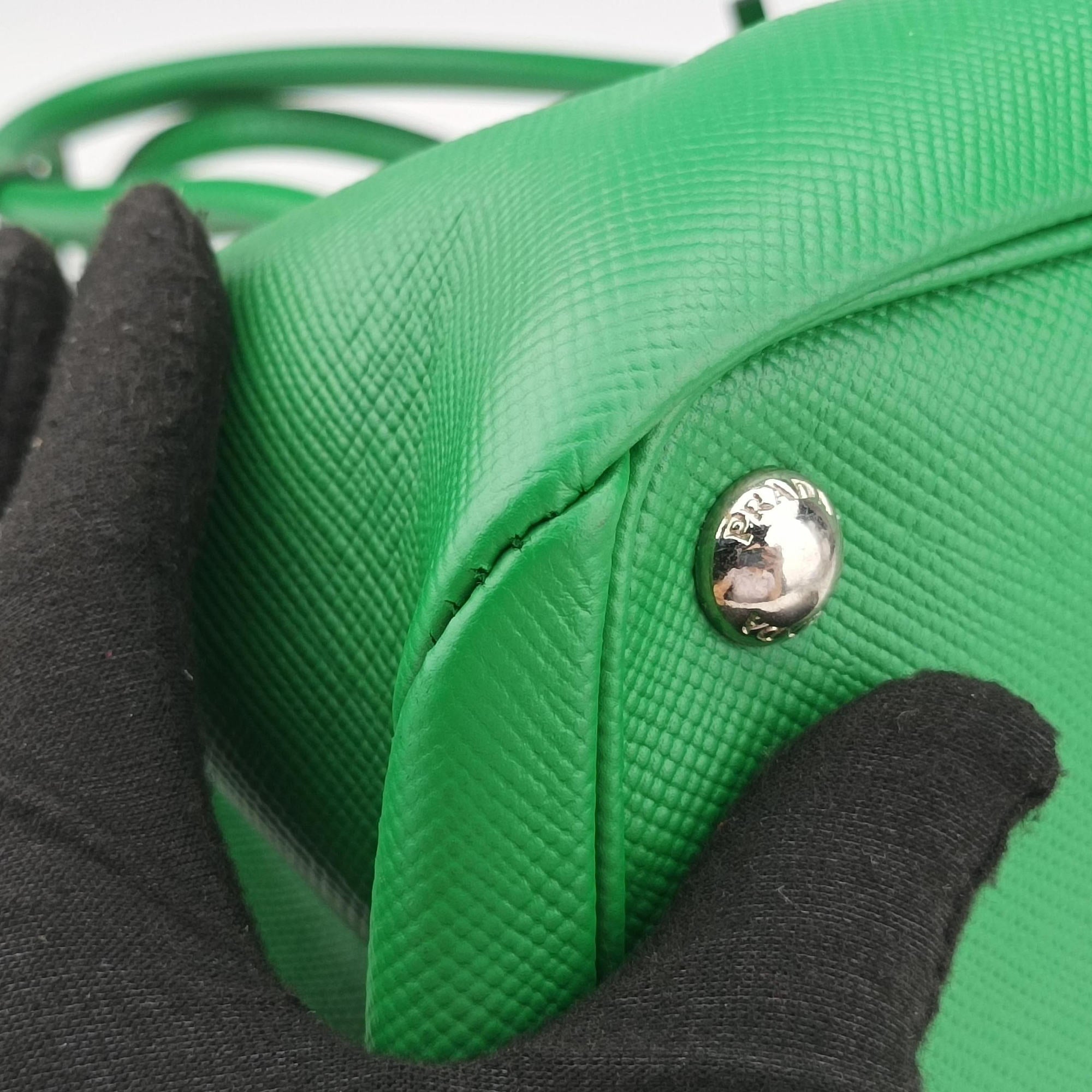 Double Cuir Green SAFFIANO Leather B2756T 14/Dダブル キュイール グリーン サフィアーノレザー B2756T 14/D