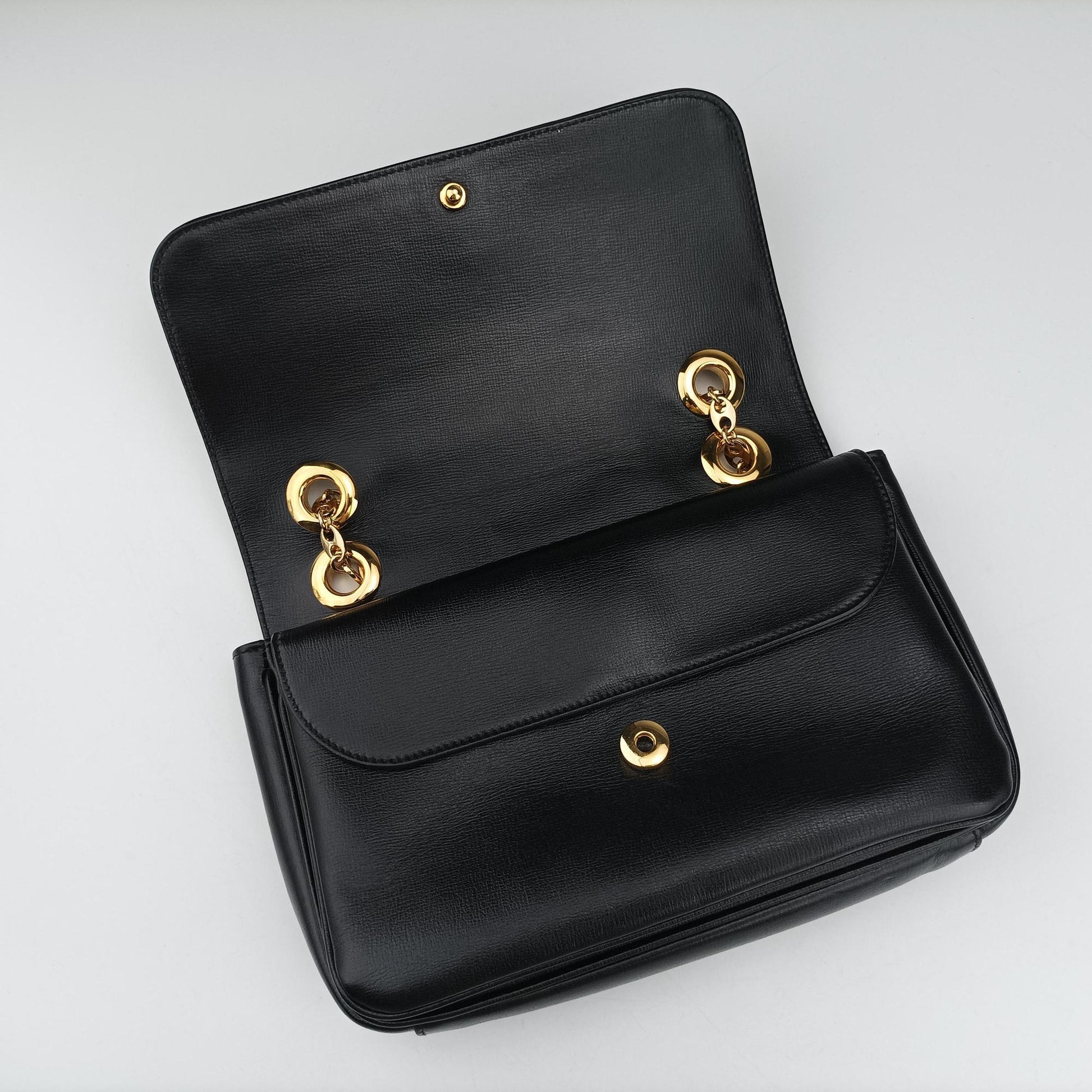 Marina Black Leather 576421 C029870060マリーナ ブラック レザー 576421 C029870060